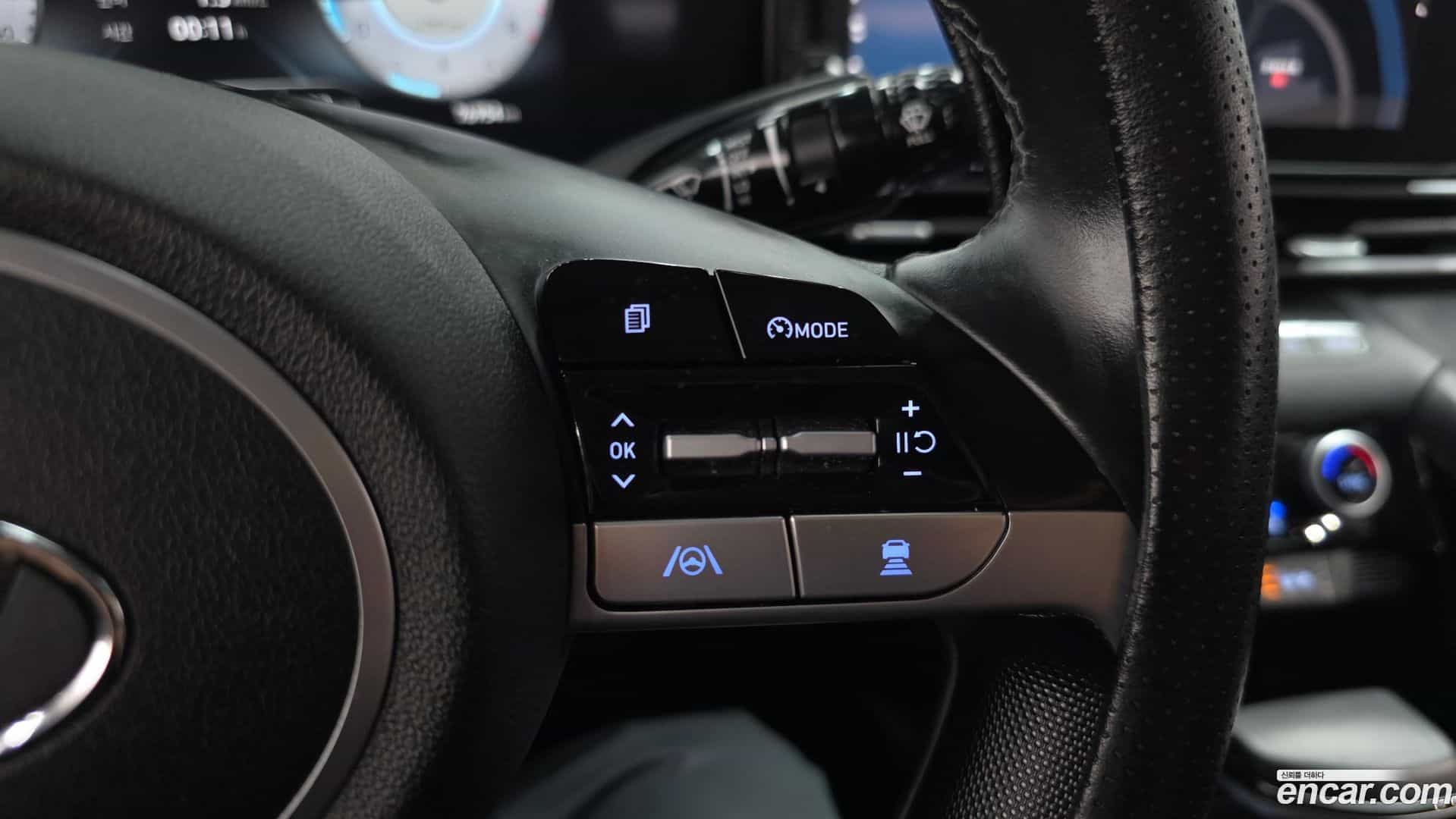 AVANTE Hyundai 2020.7-OPTION-042
