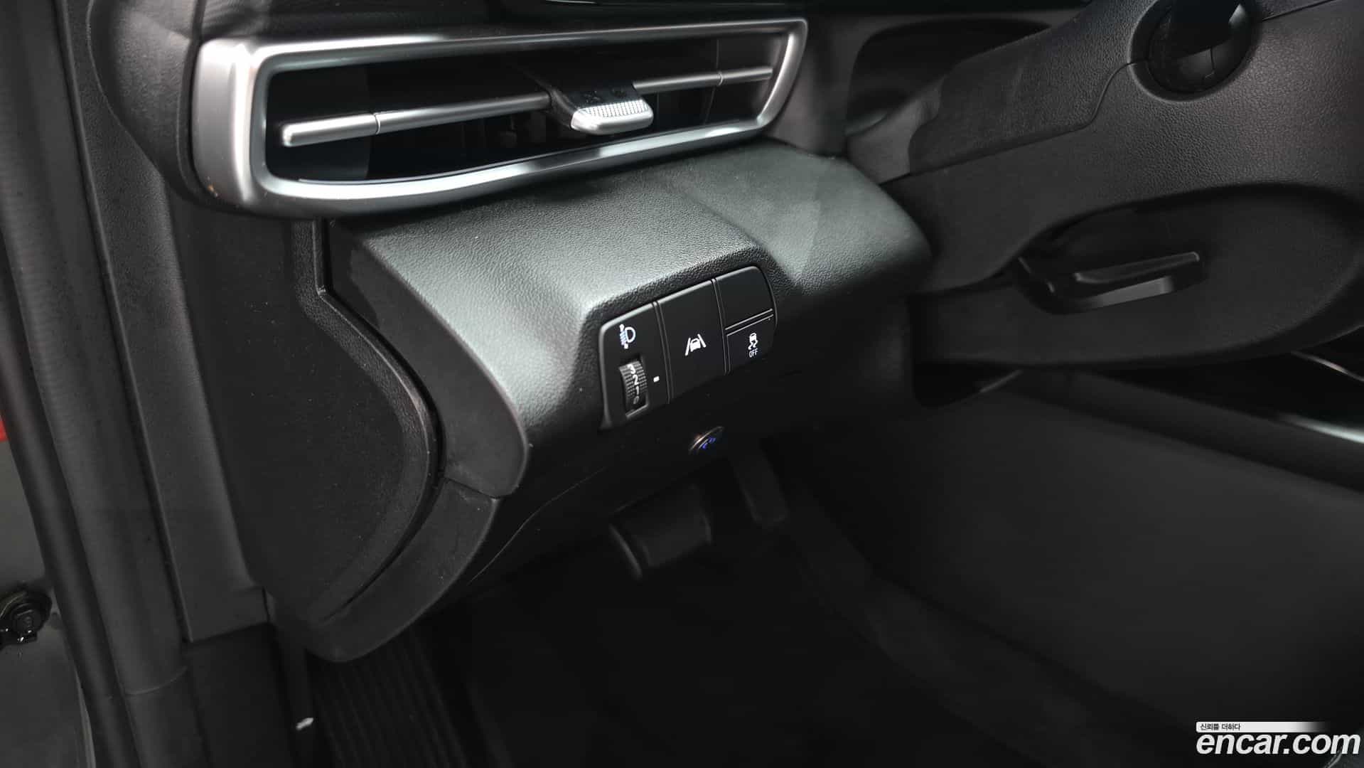 AVANTE Hyundai 2020.7-OPTION-043