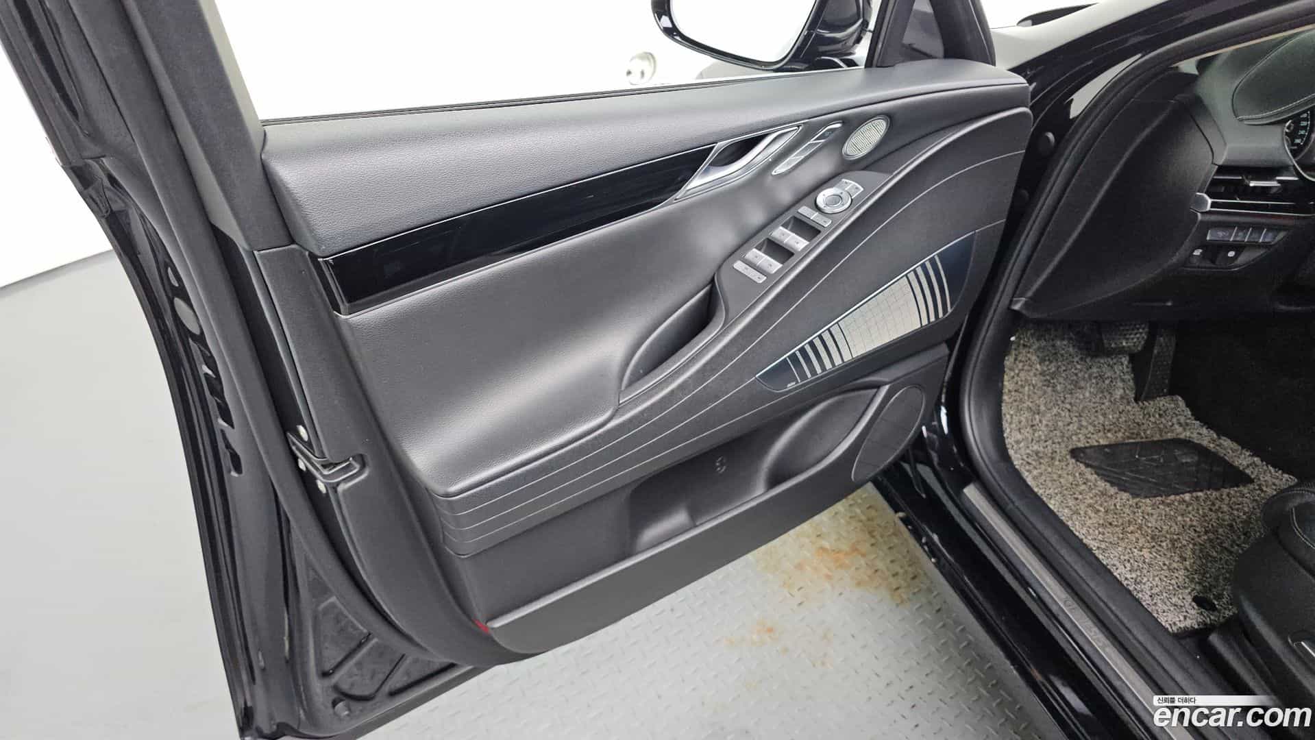 G80 Genesis 2021.3-INNER-034