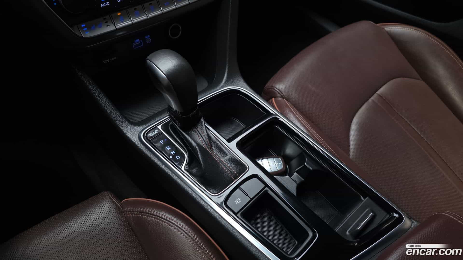 Sonata Hyundai 2017.10-INNER-009