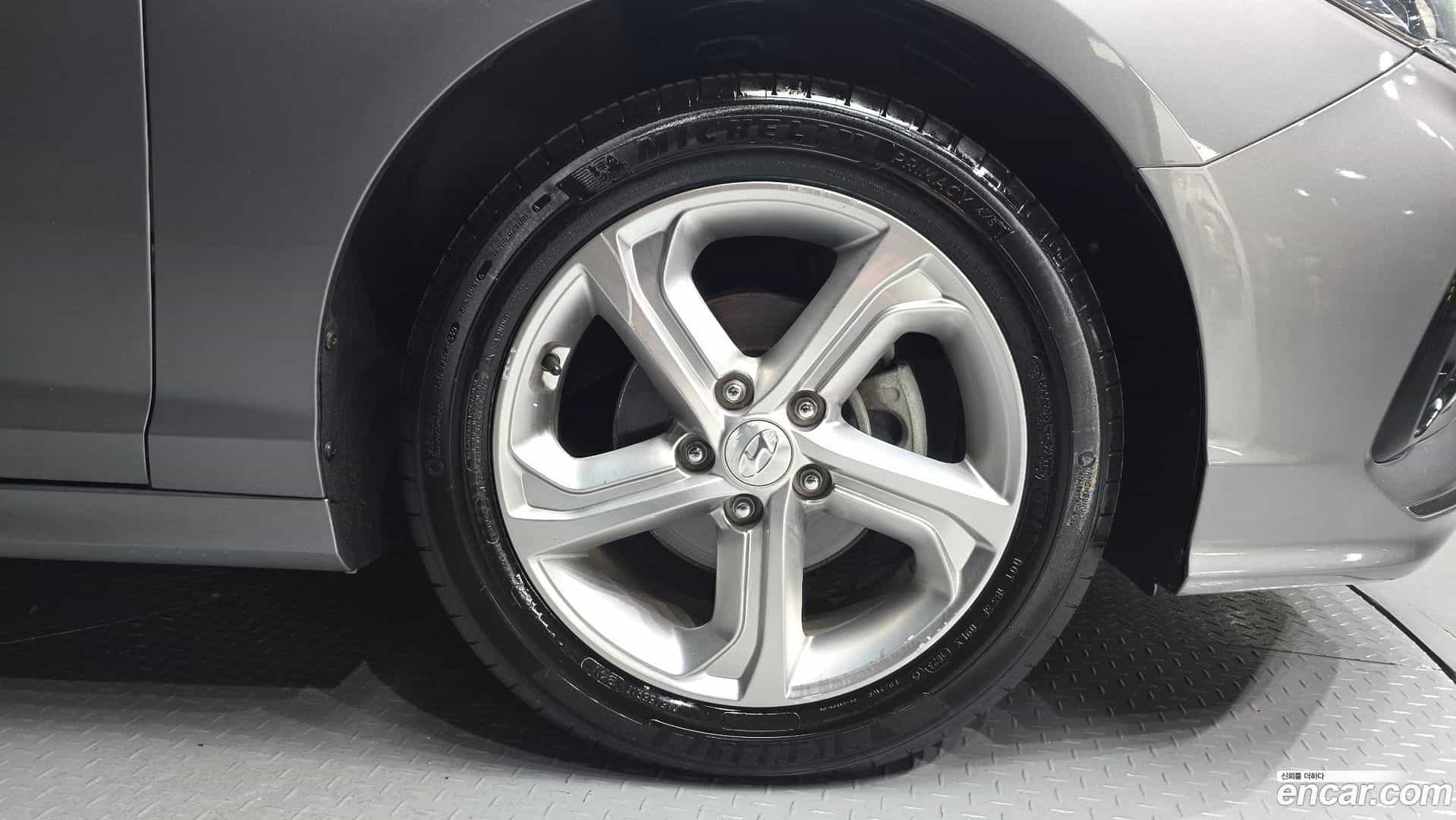 Sonata Hyundai 2017.10-OUTER-031