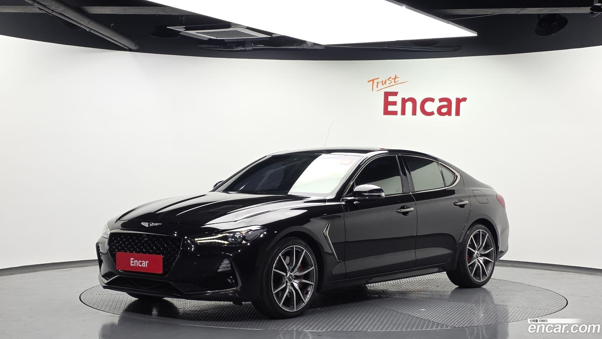 Main__Slider__Photo:G70 Genesis 2019.3-0