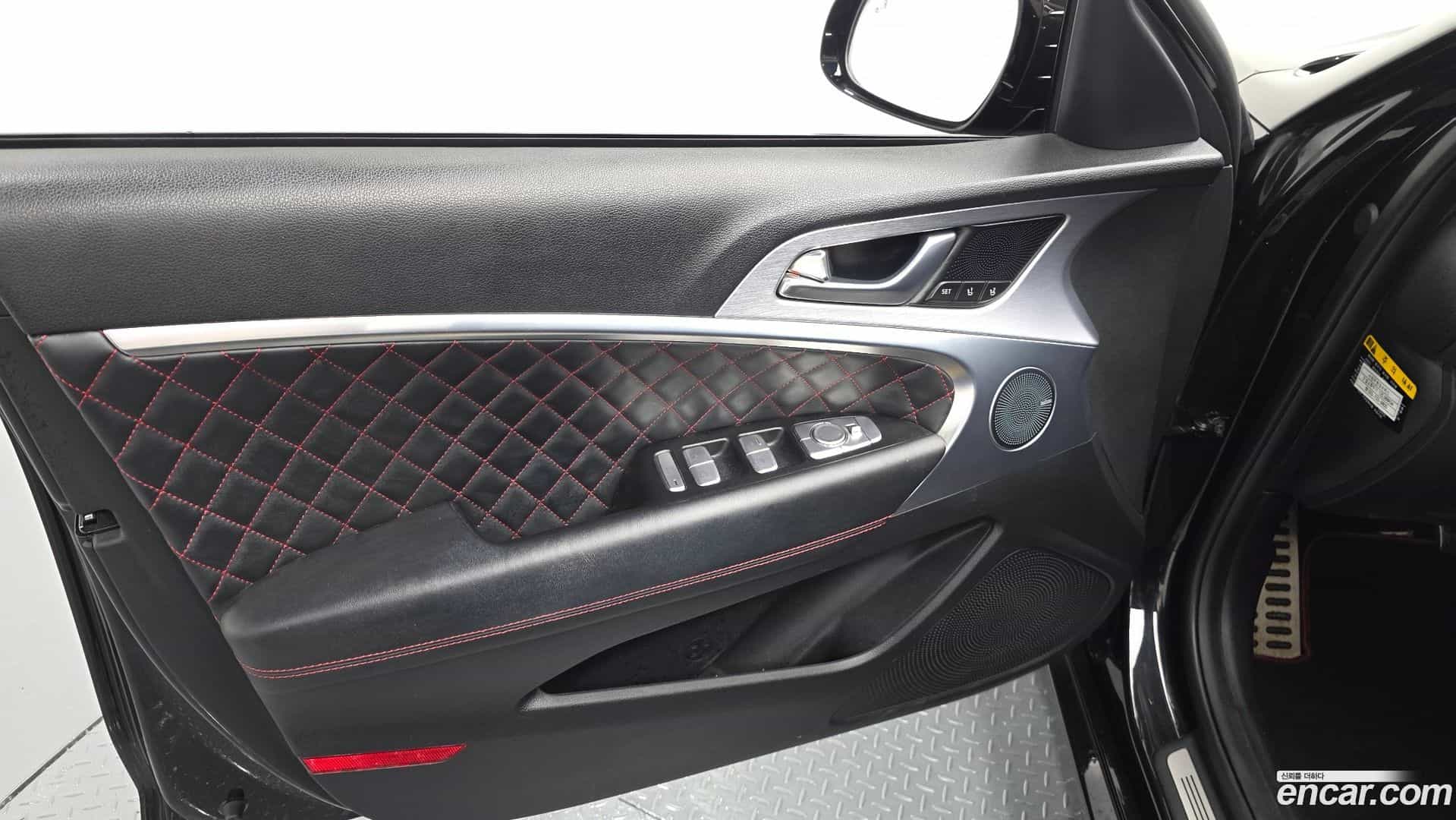 G70 Genesis 2019.3-INNER-034