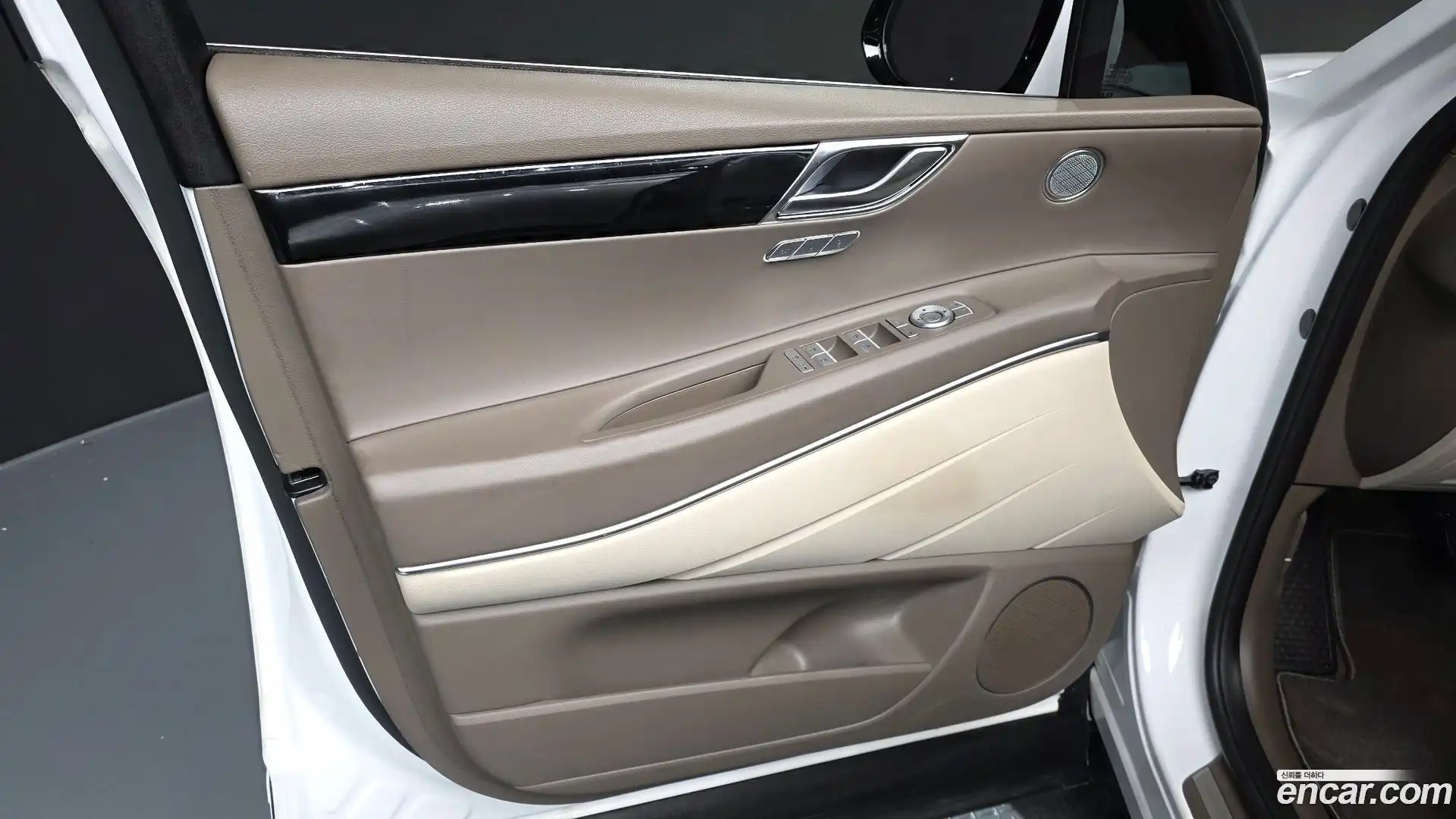 GV80 Genesis 2023.6-INNER-034