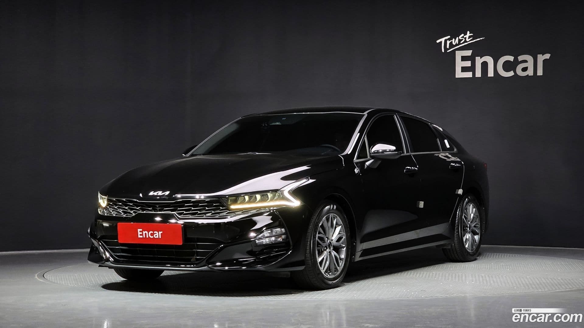 Main__Slider__Photo:K5 Kia 2022.1-0