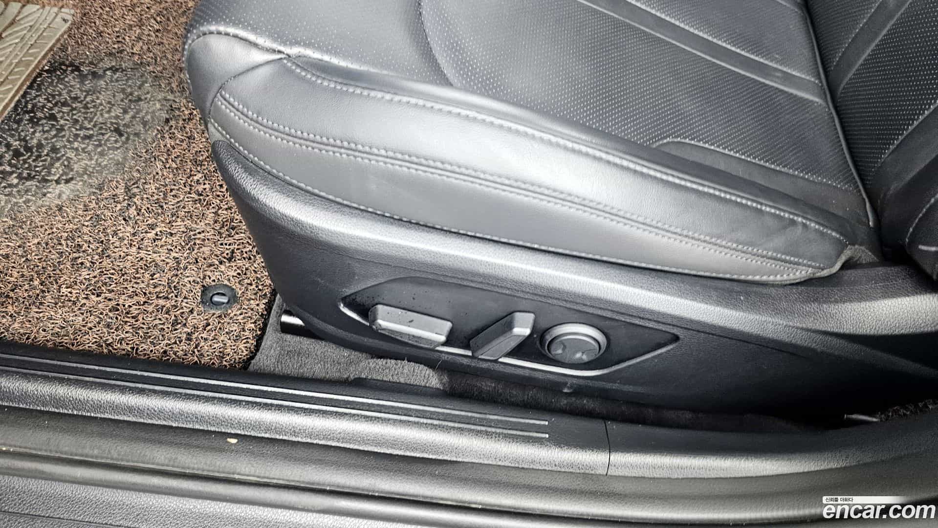 K5 Kia 2022.1-OPTION-045
