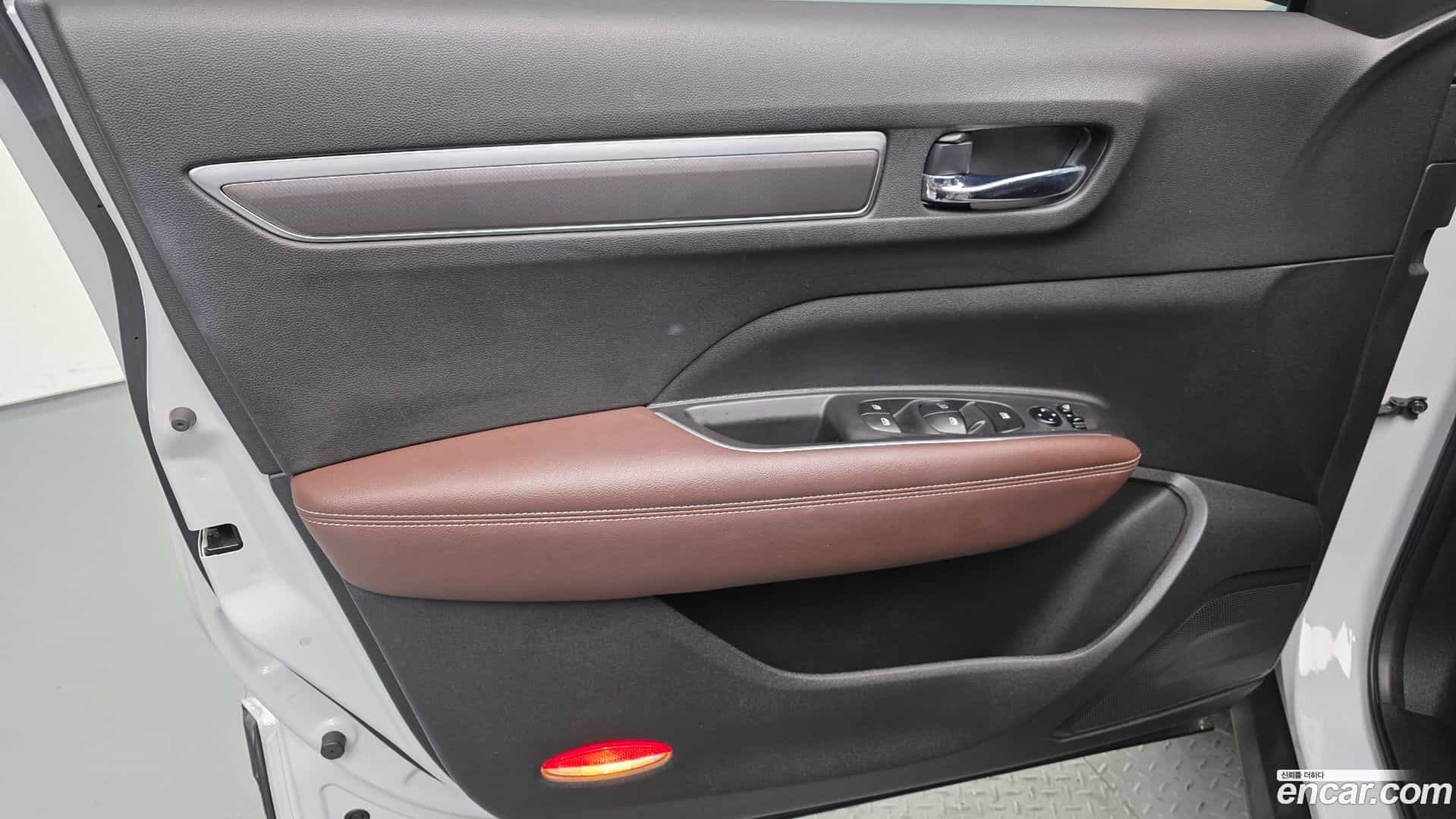 QM6 Renault Korea 2020.10-INNER-034