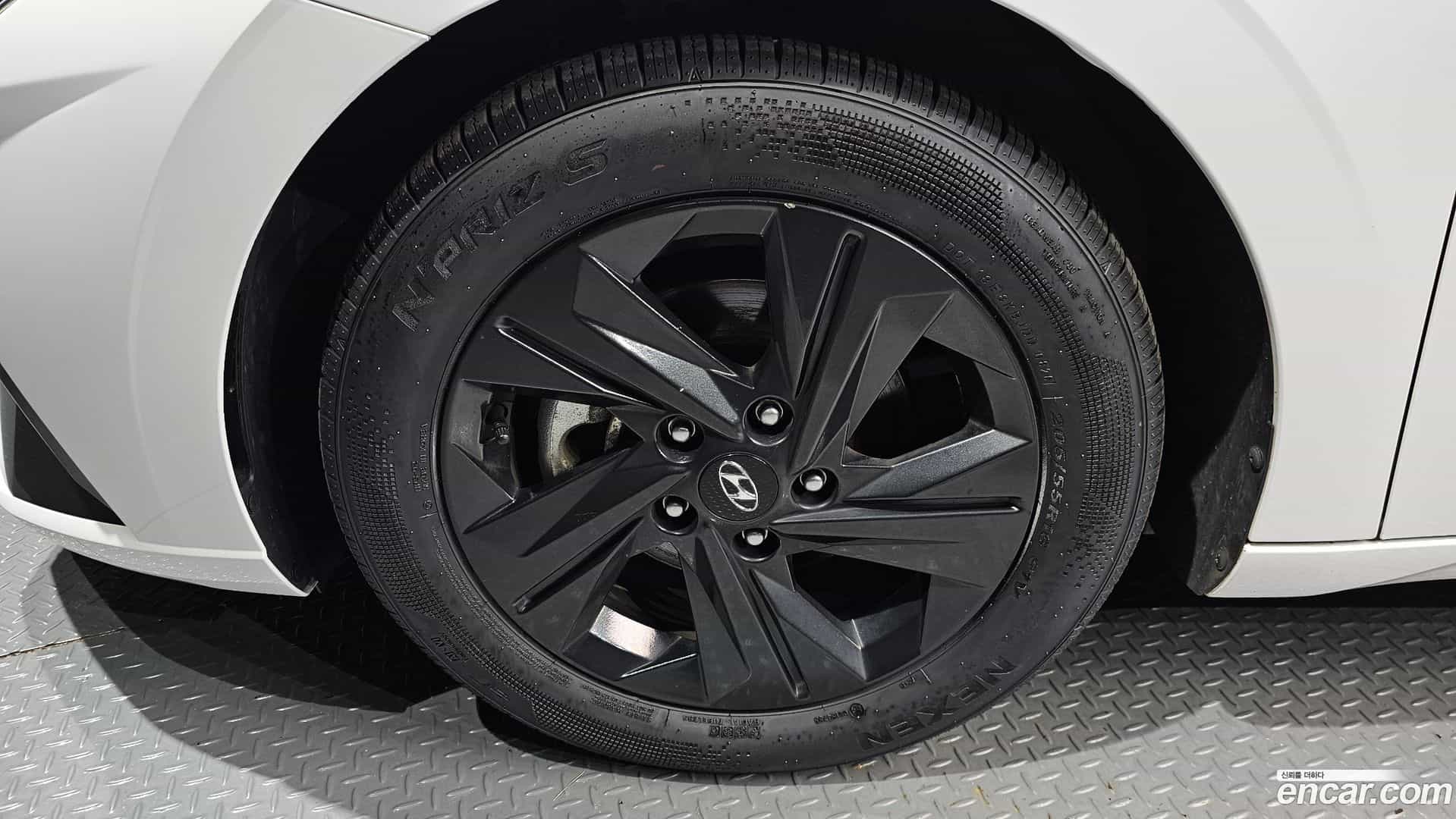 AVANTE Hyundai 2022.6-OUTER-005