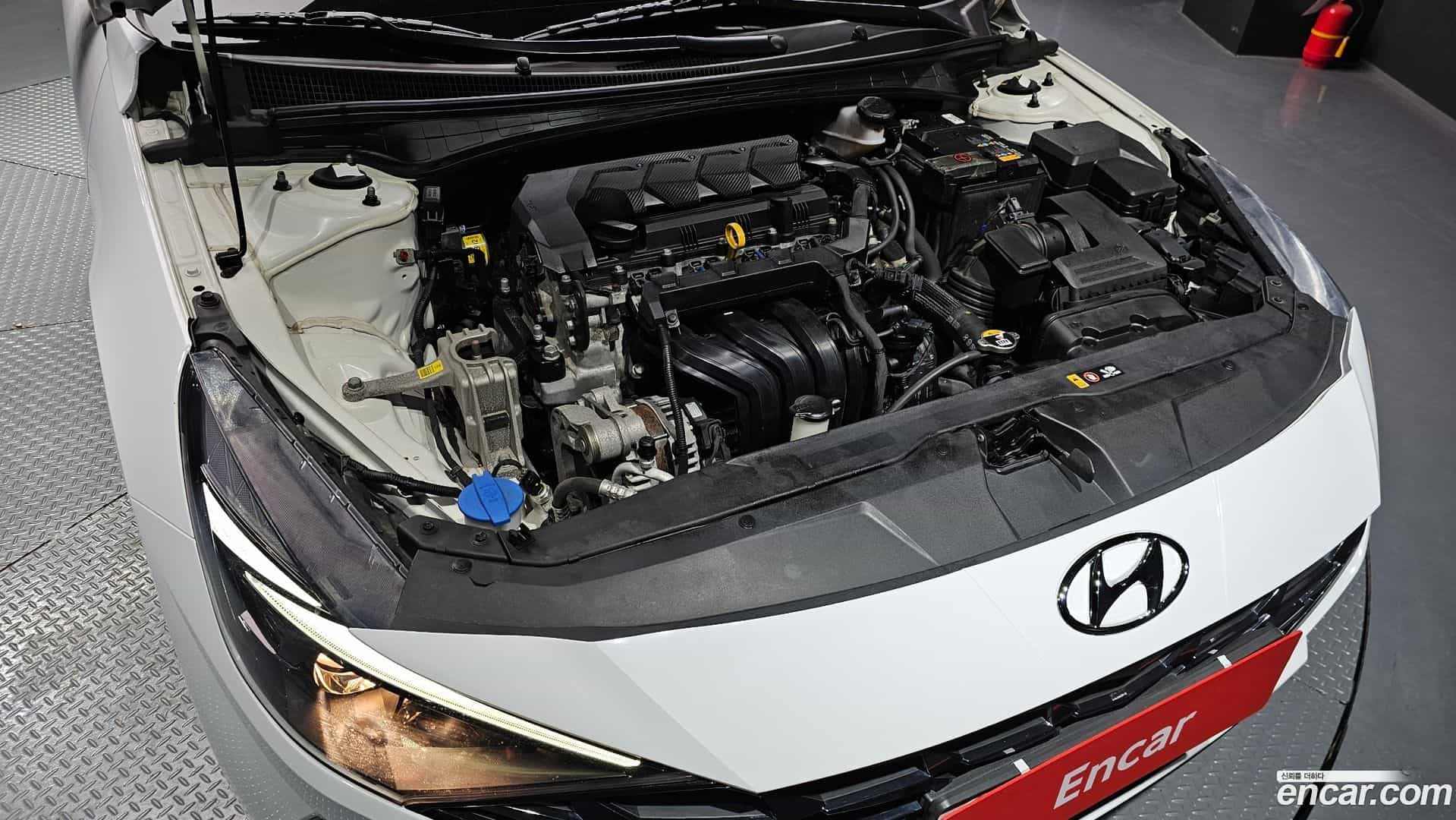 AVANTE Hyundai 2022.6-OUTER-006