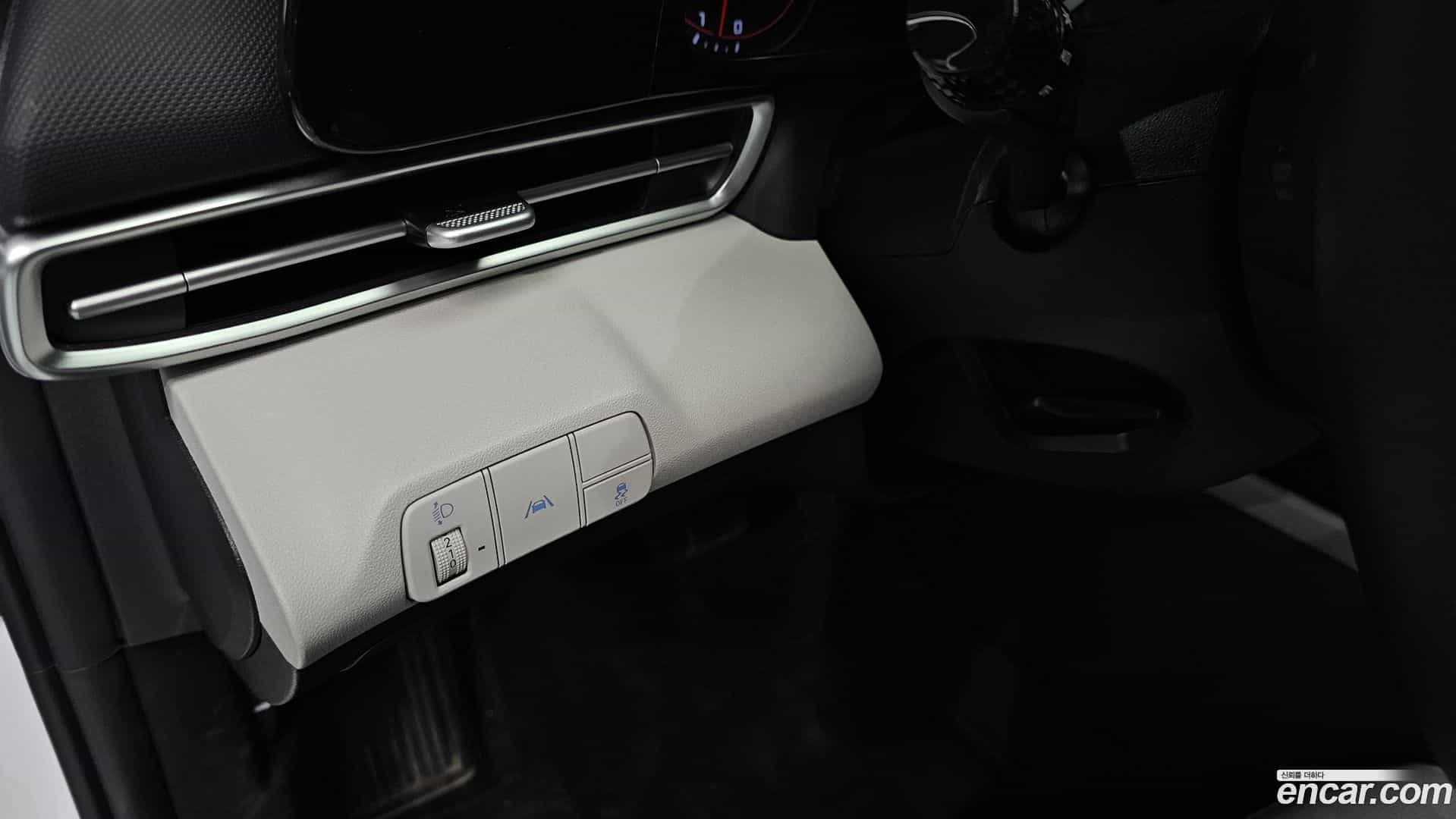 AVANTE Hyundai 2022.6-OPTION-024