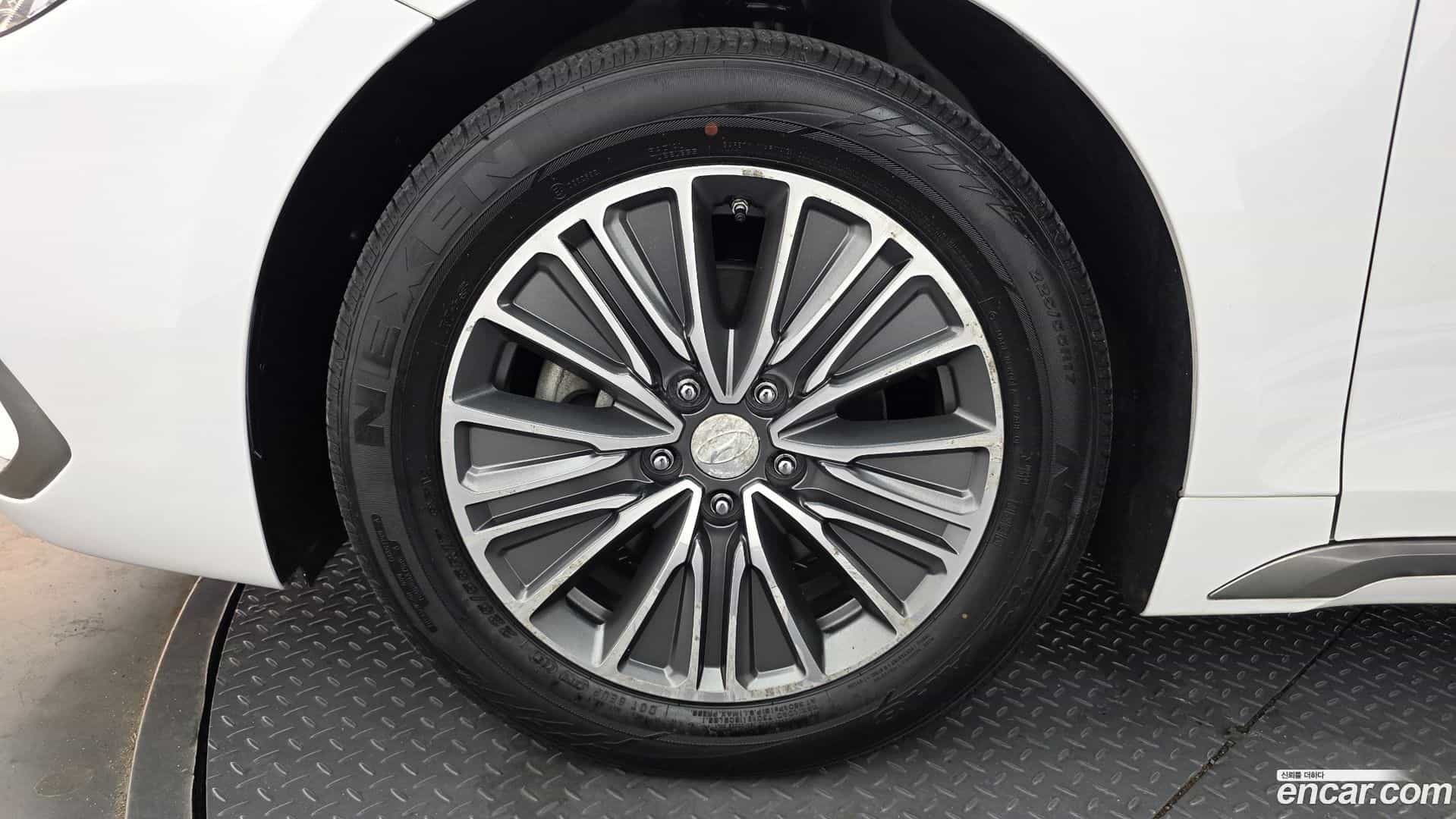 Grandeur Hyundai 2019.3-OUTER-005
