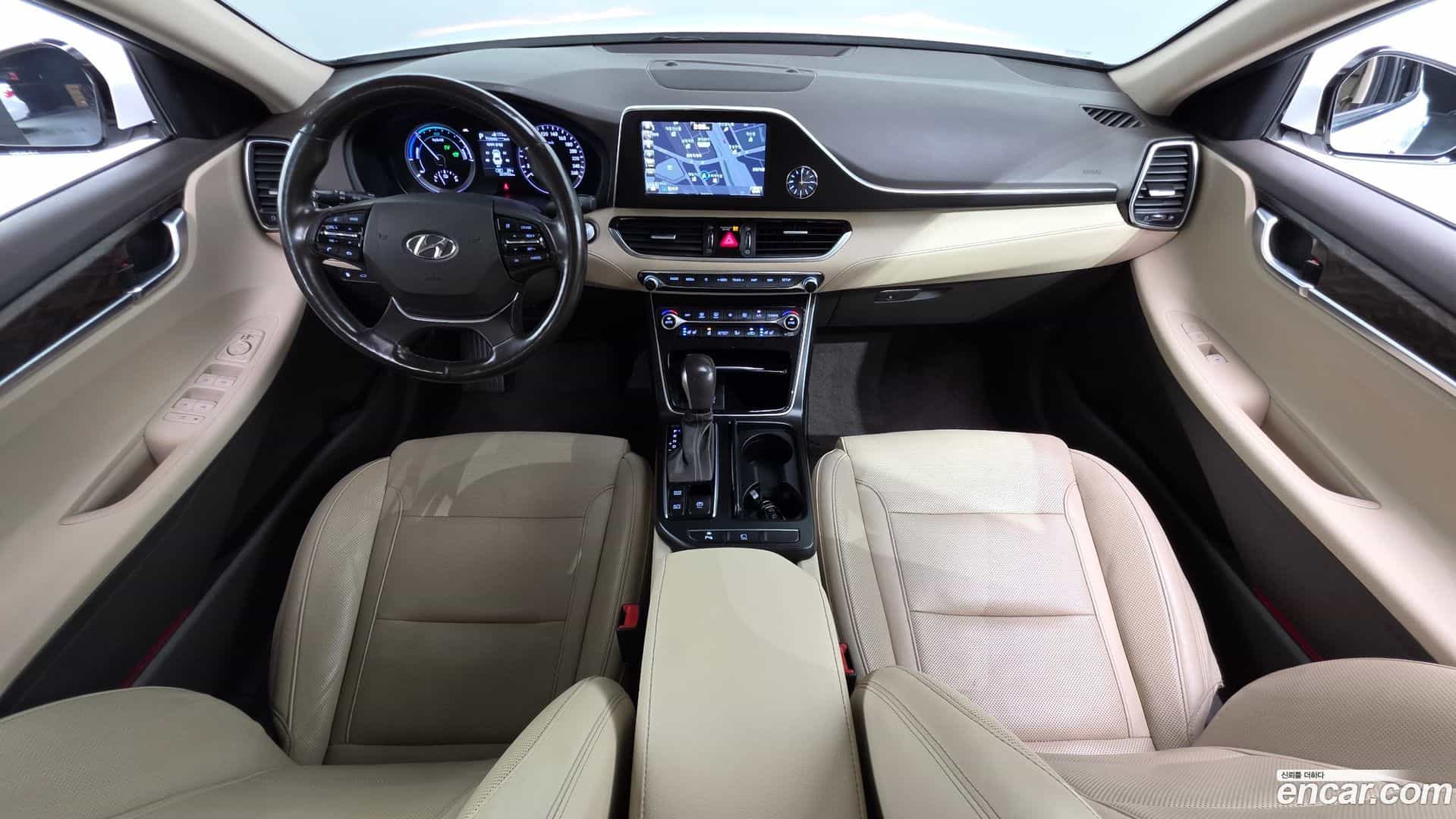 Grandeur Hyundai 2019.3-INNER-007