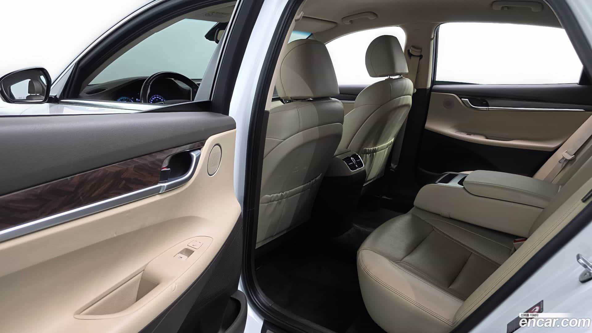 Grandeur Hyundai 2019.3-OPTION-015
