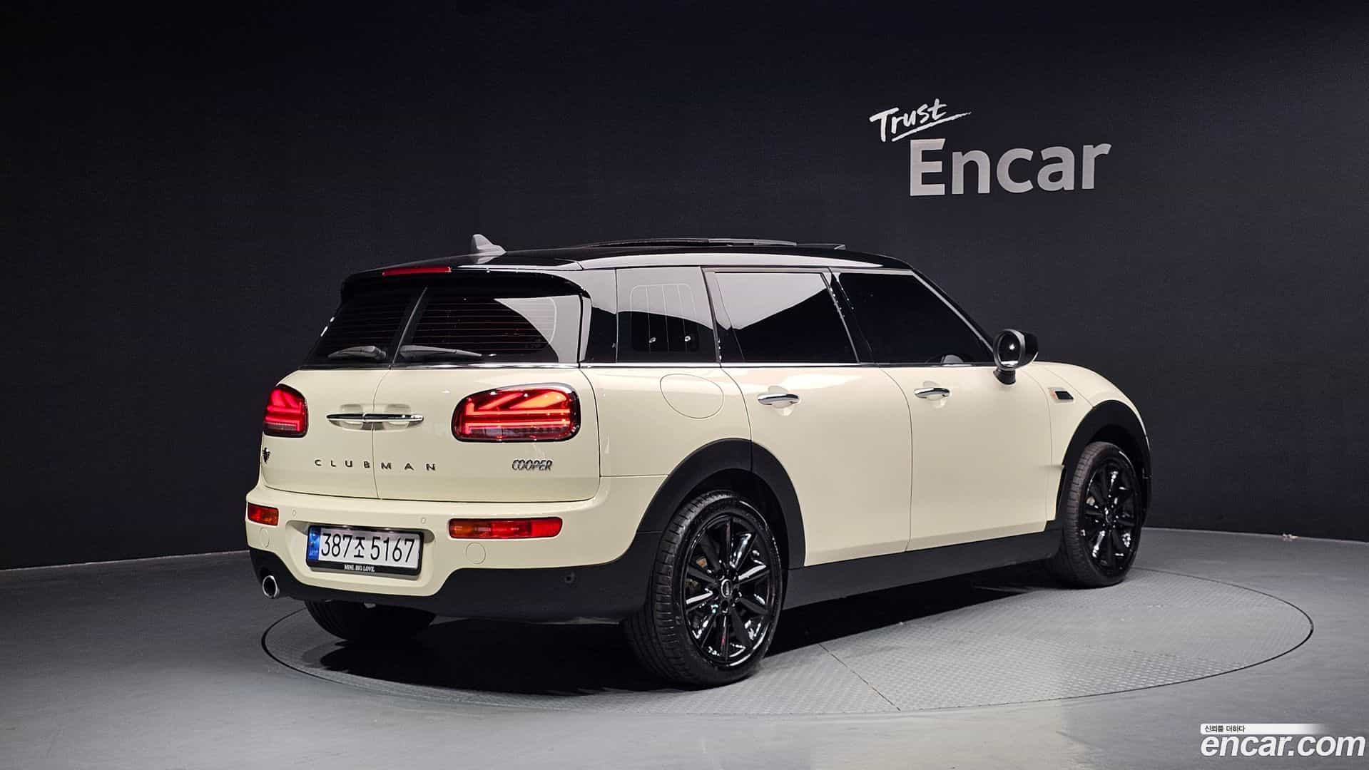 Clubman Mini 2022.4-OUTER-002