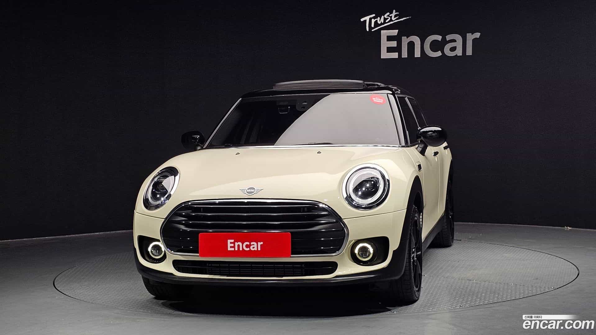Clubman Mini 2022.4-OUTER-003