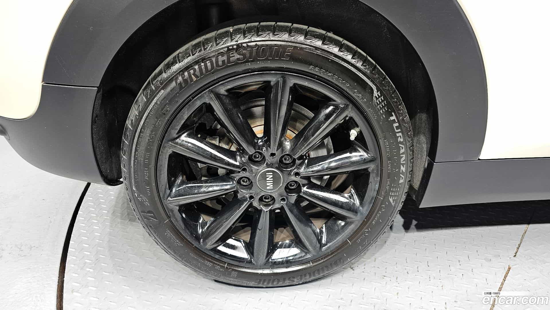 Clubman Mini 2022.4-OUTER-005