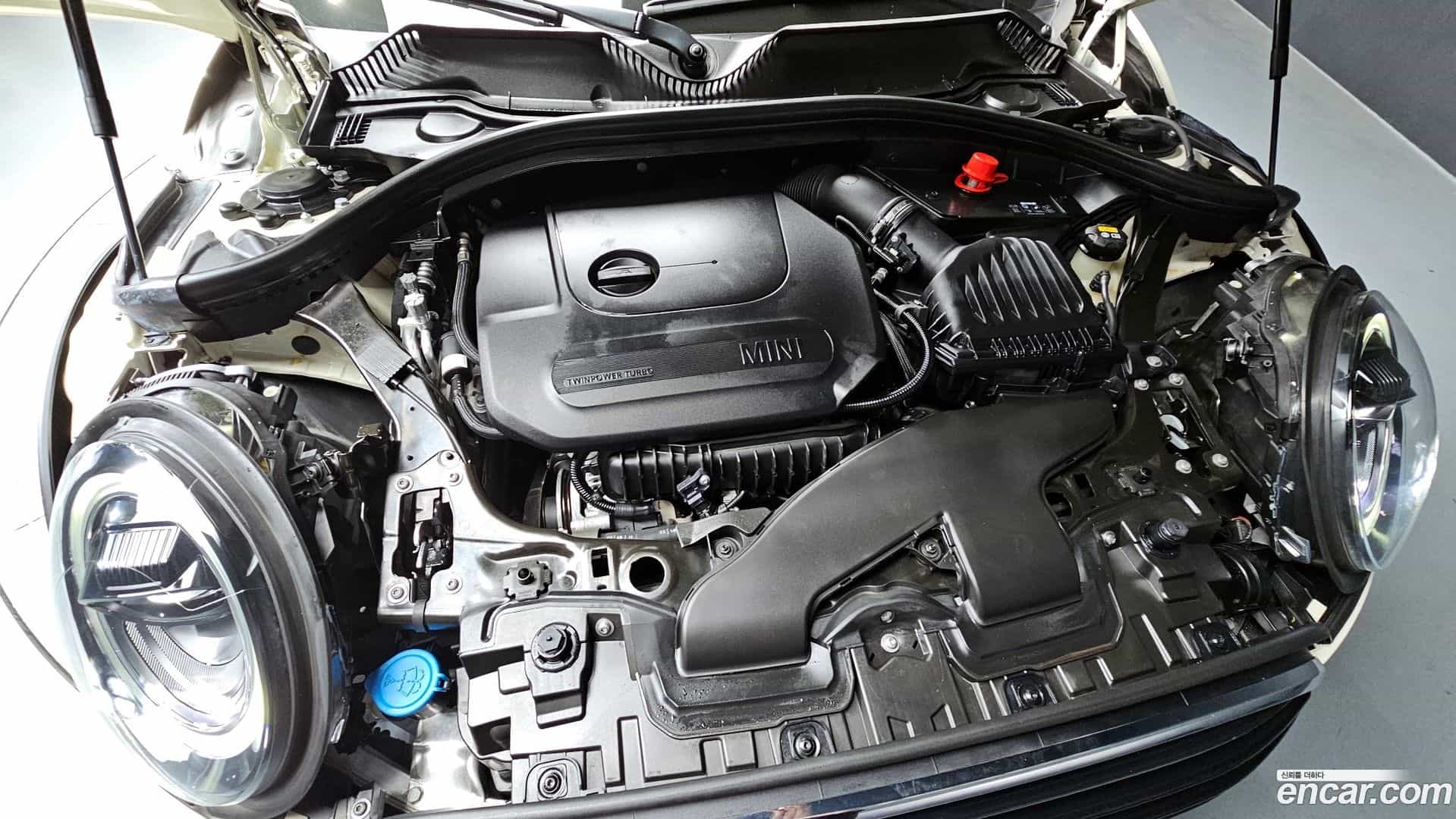Clubman Mini 2022.4-OUTER-006