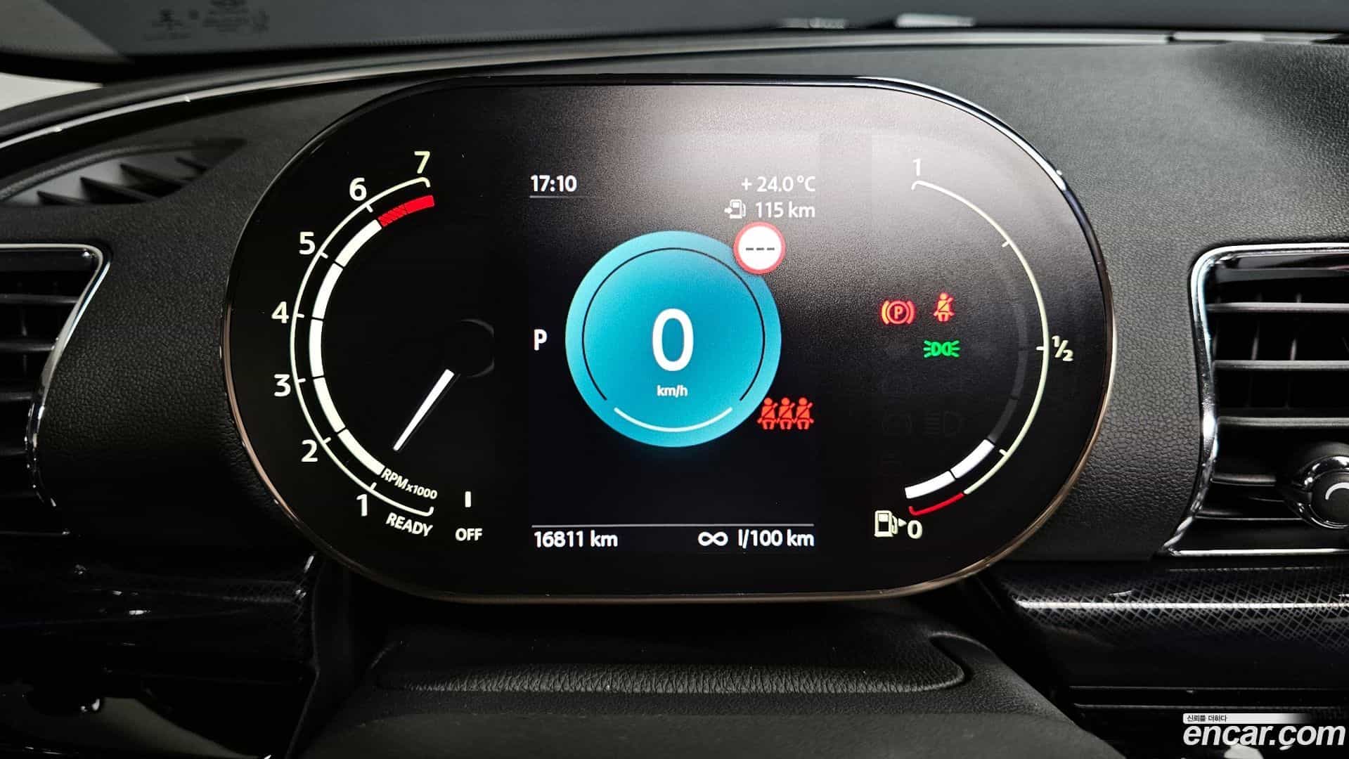 Clubman Mini 2022.4-INNER-008