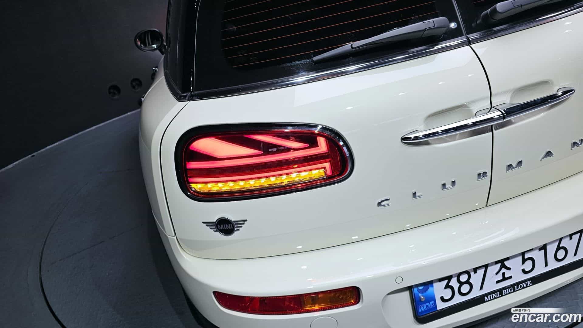 Clubman Mini 2022.4-OUTER-033