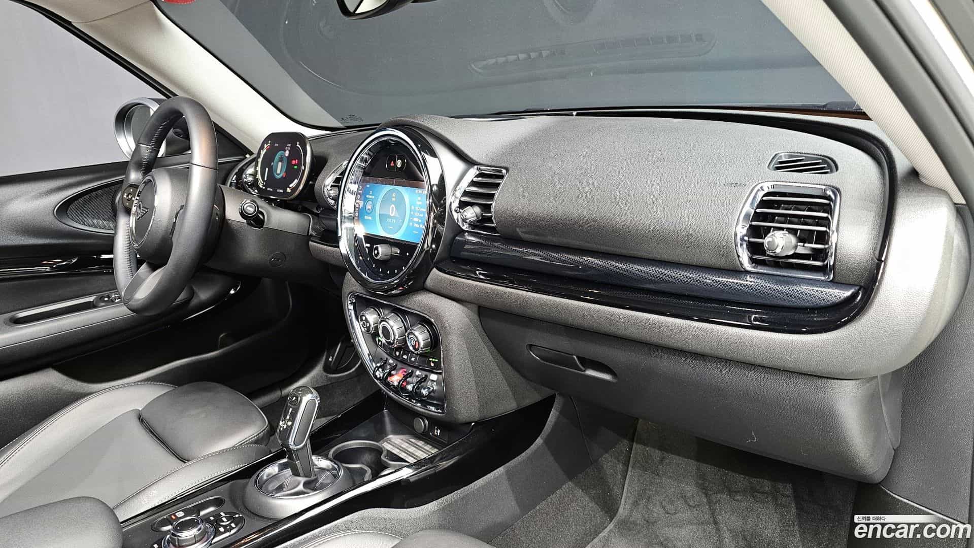 Clubman Mini 2022.4-OPTION-040