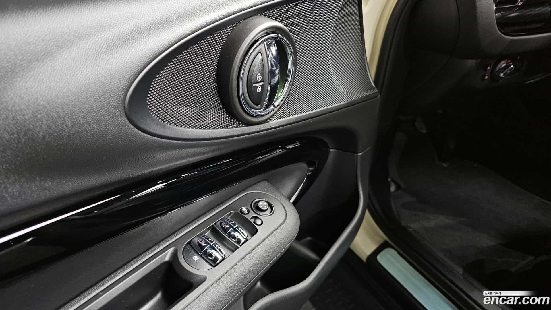 Clubman Mini 2022.4-OPTION-041