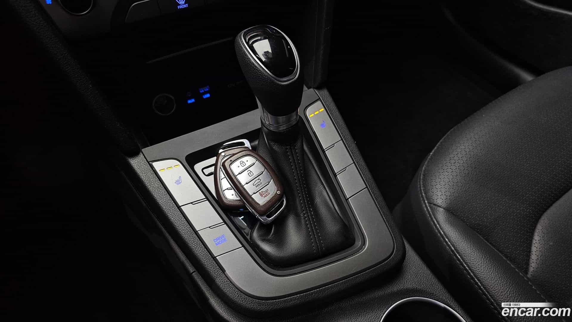 AVANTE Hyundai 2017.7-INNER-009