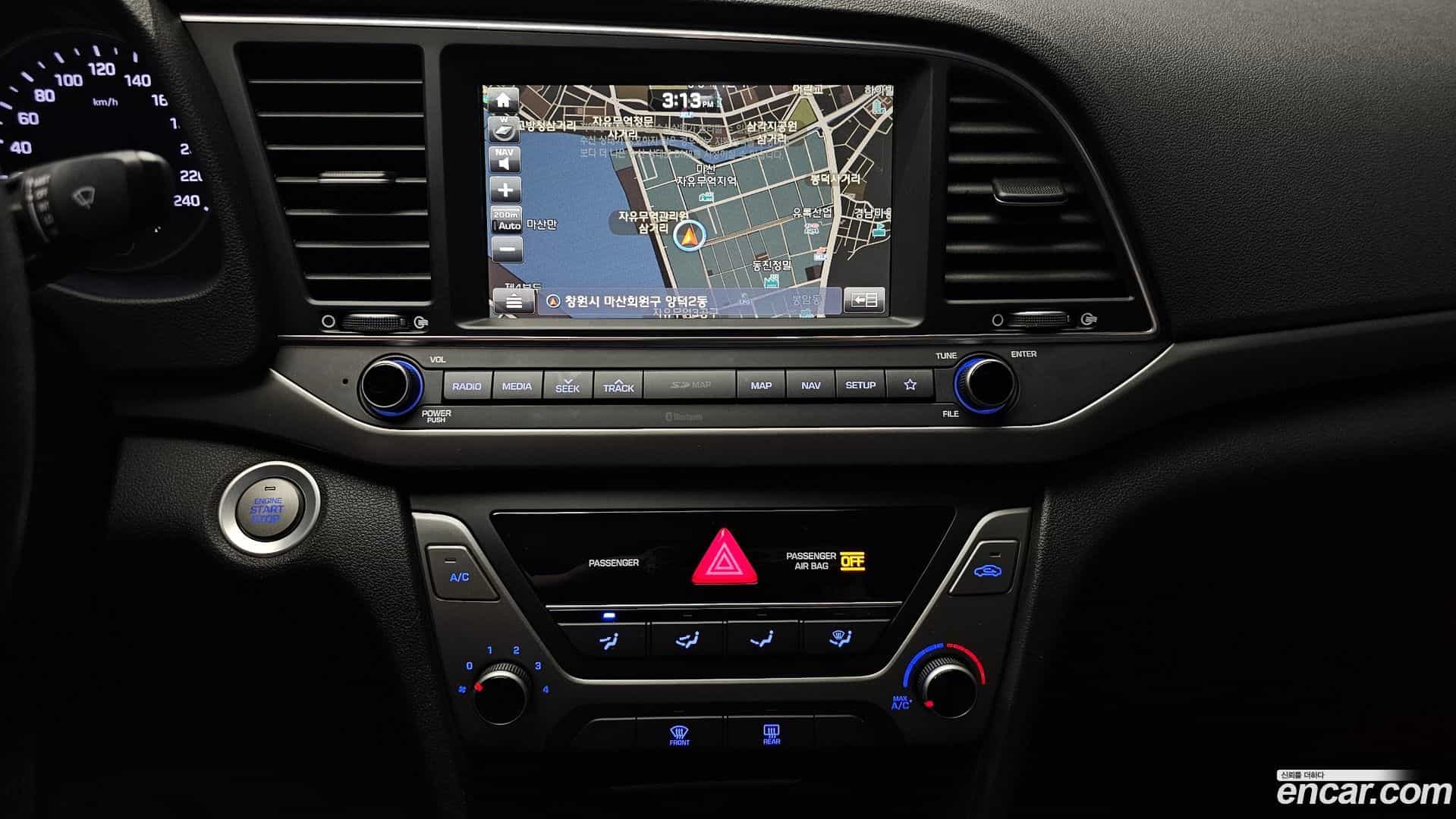 AVANTE Hyundai 2017.7-OPTION-018