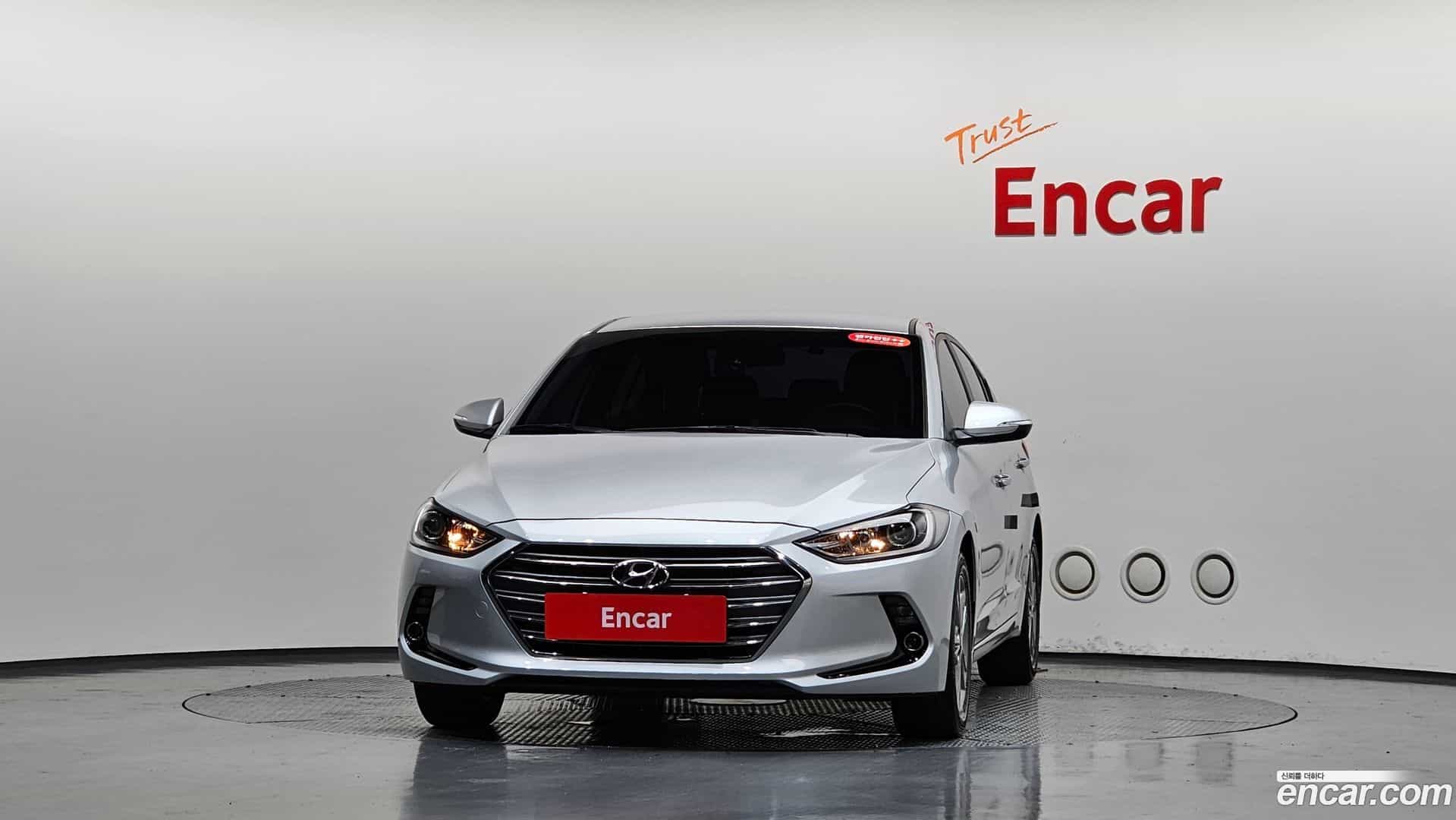 AVANTE Hyundai 2016.10-OUTER-003