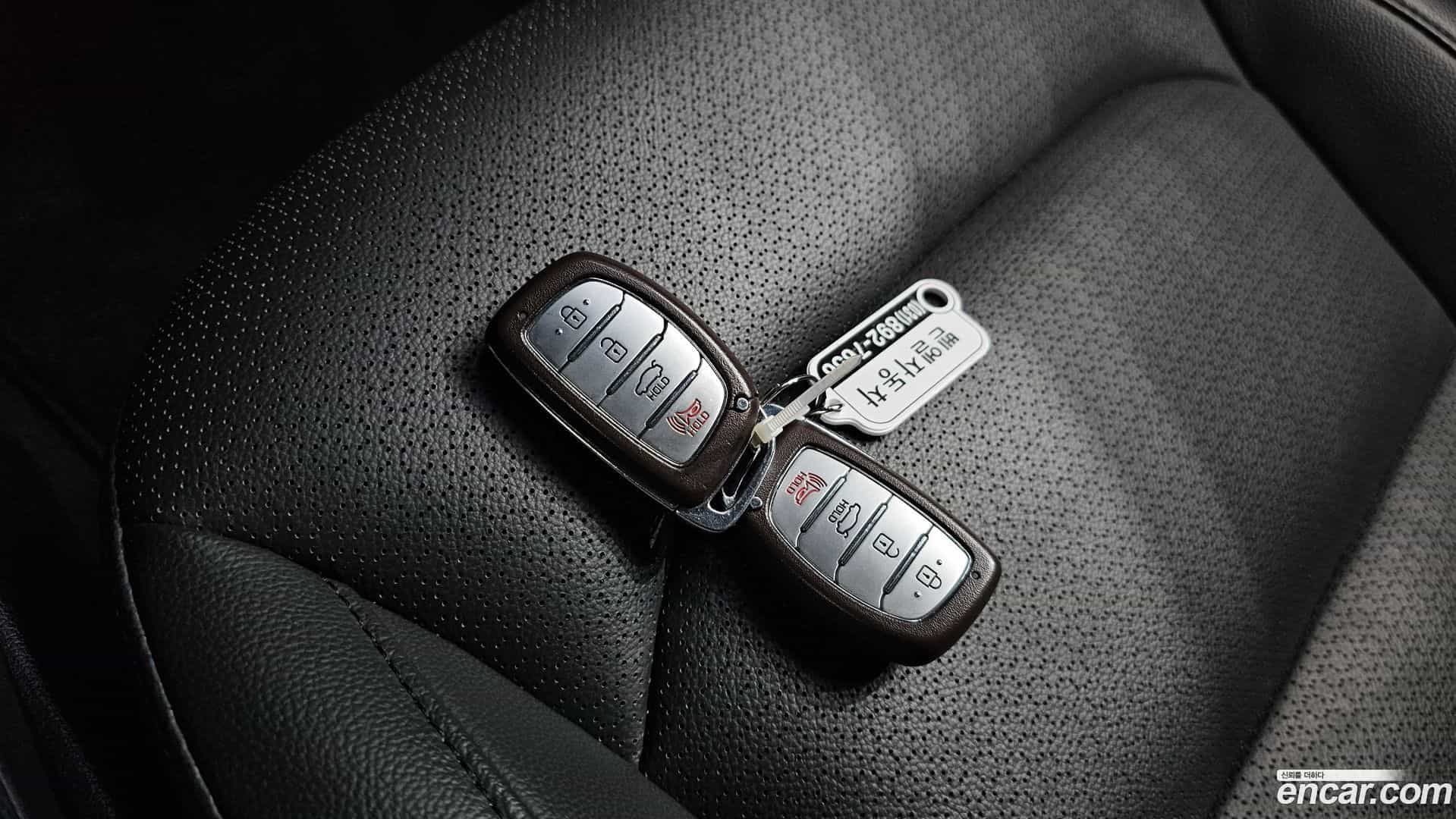 AVANTE Hyundai 2016.10-OPTION-021