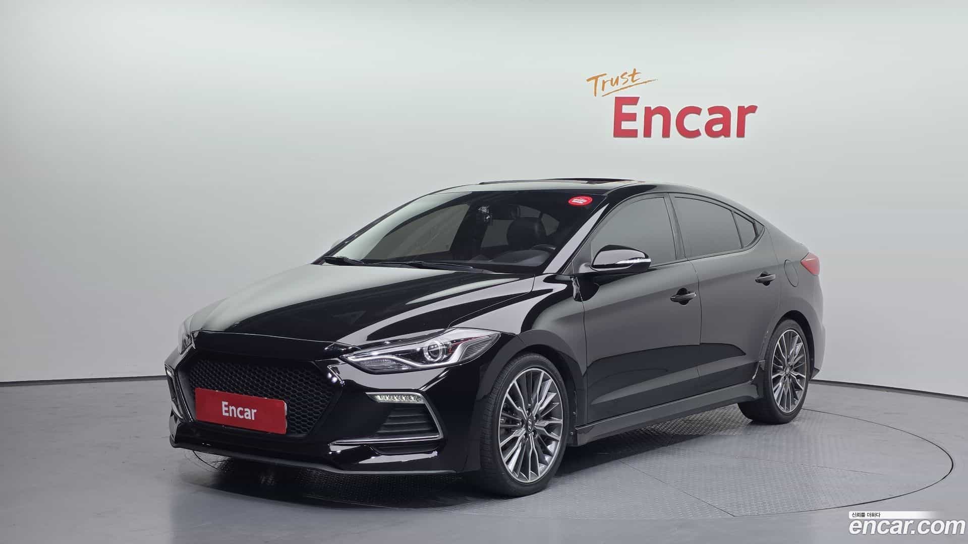 AVANTE Hyundai 2018.5-OUTER-001