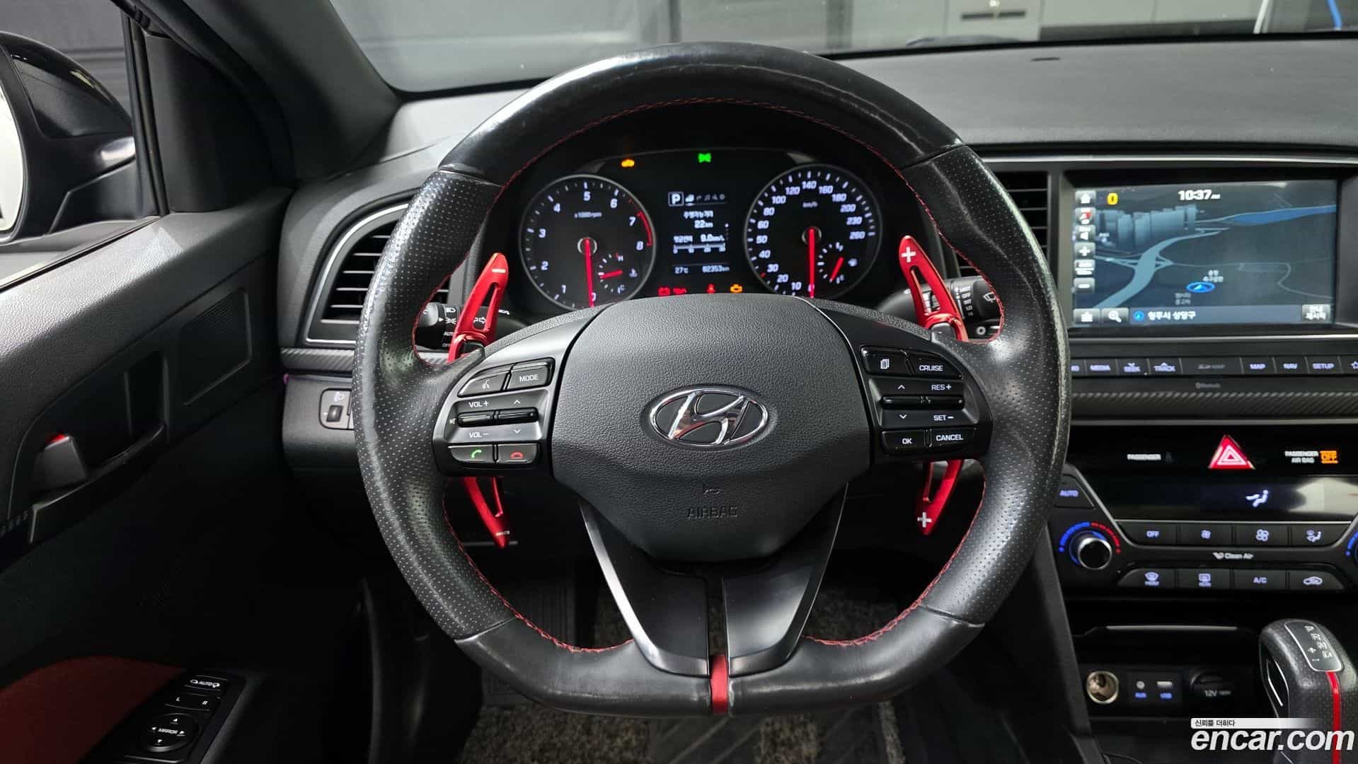 AVANTE Hyundai 2018.5-OPTION-018