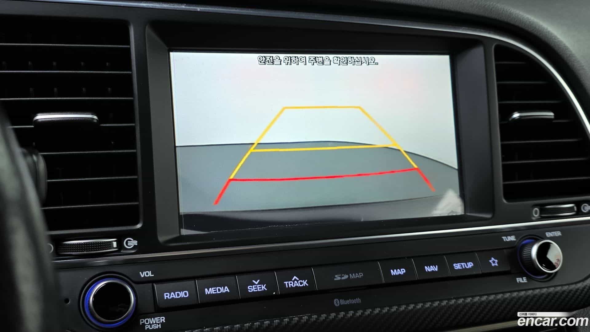 AVANTE Hyundai 2018.5-OPTION-019