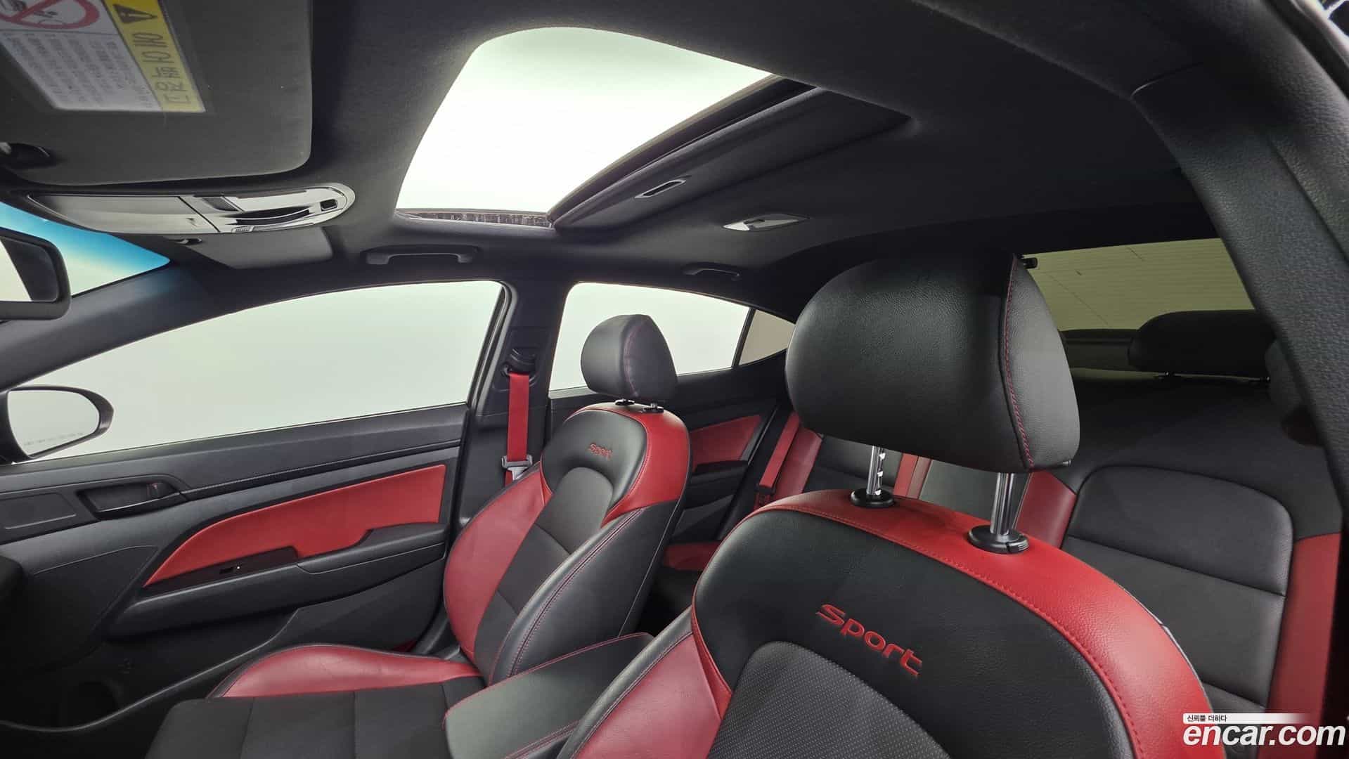 AVANTE Hyundai 2018.5-OPTION-020