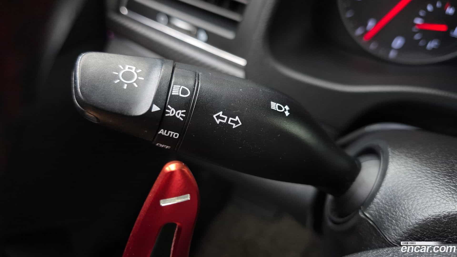 AVANTE Hyundai 2018.5-OPTION-024
