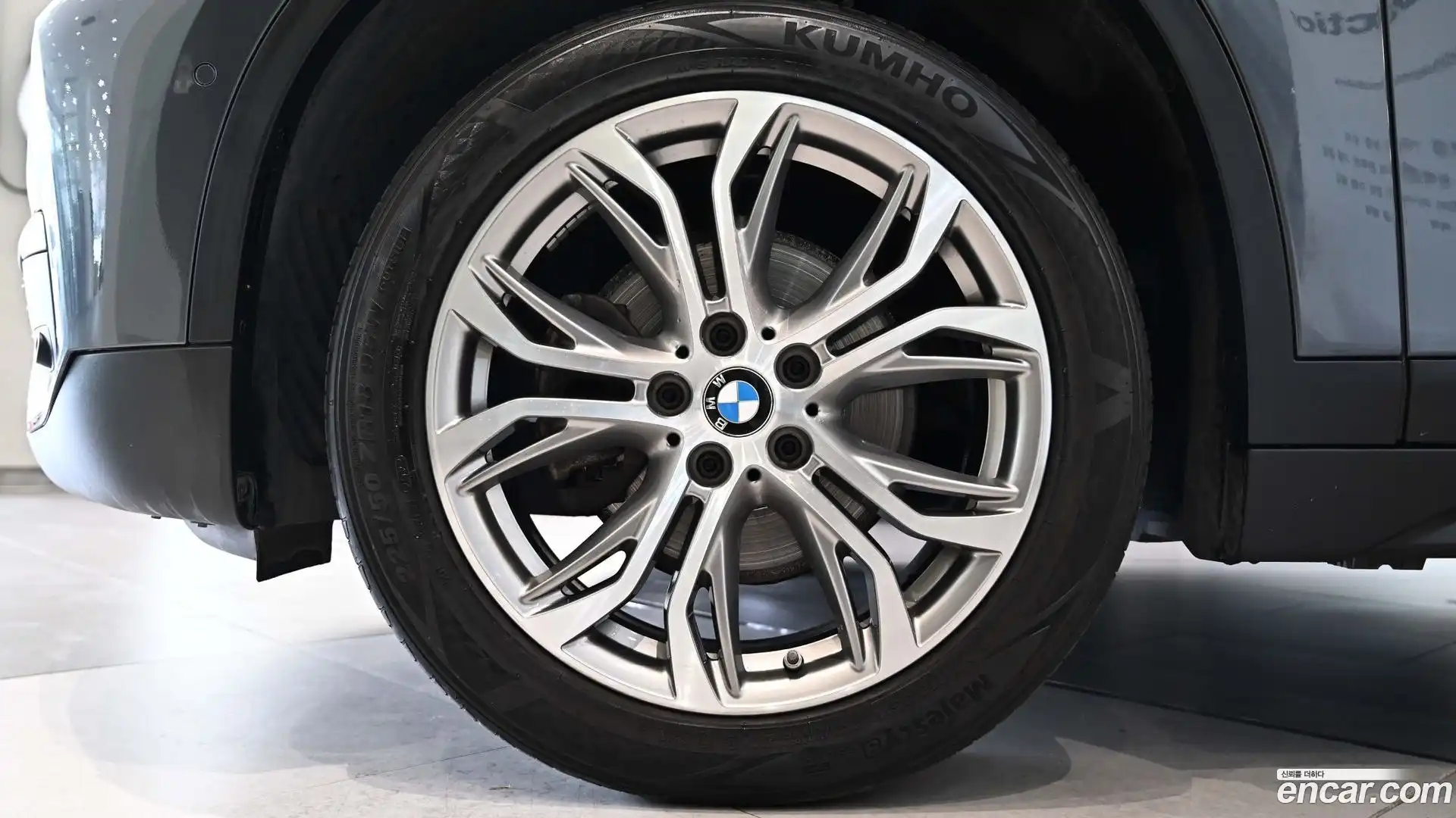 X1 BMW 2019.5-OUTER-005