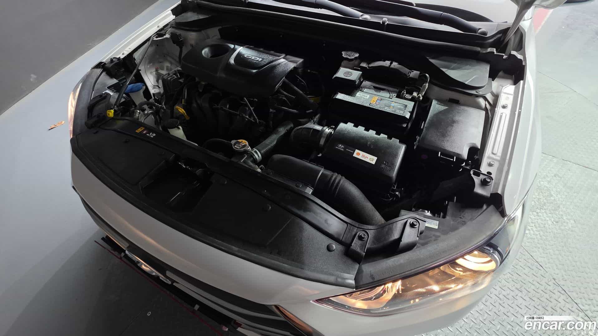AVANTE Hyundai 2016.8-OUTER-006