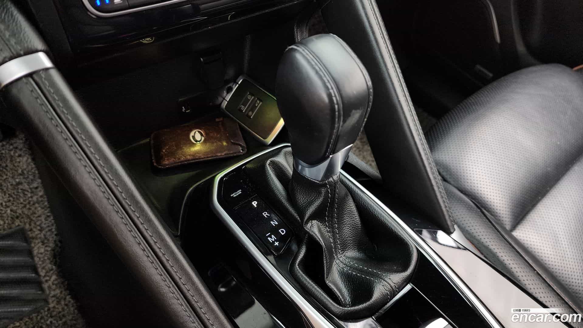 QM6 Renault Korea 2022.1-INNER-009