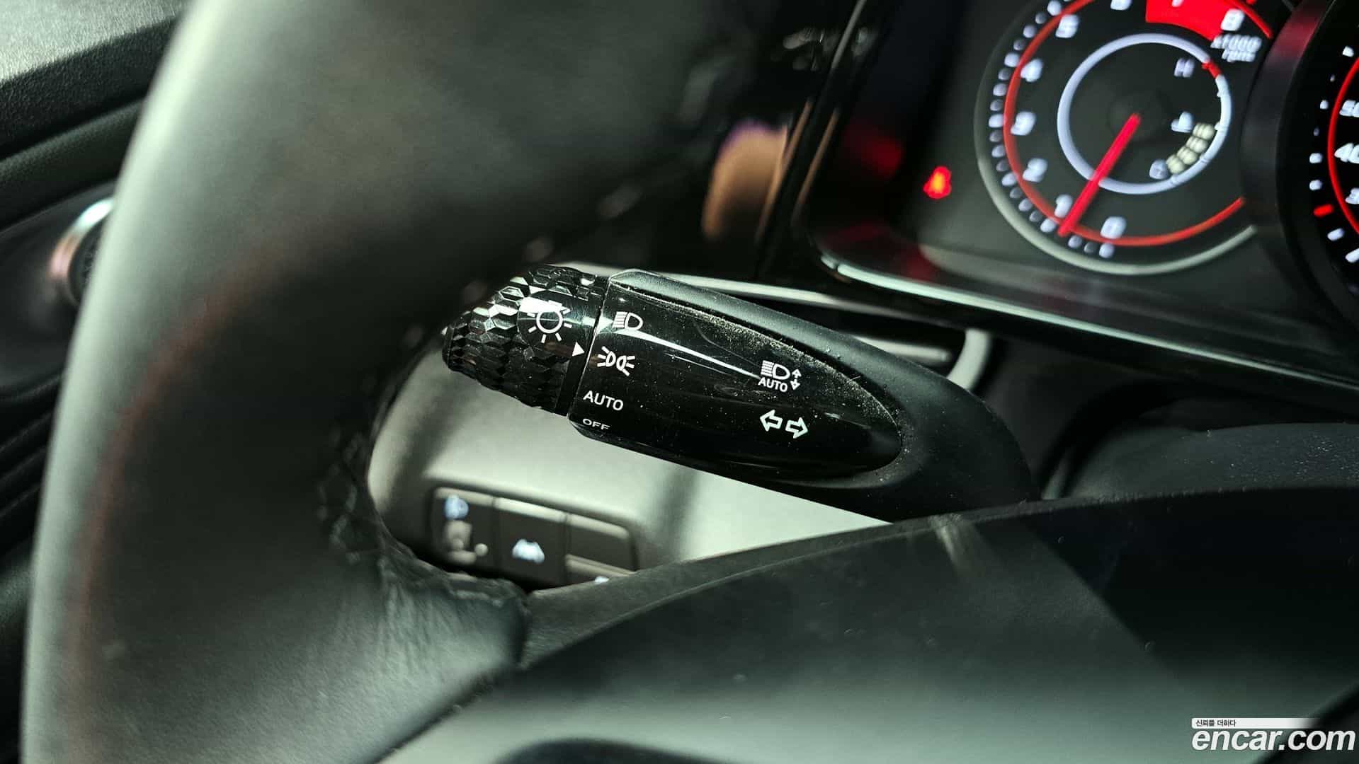 AVANTE Hyundai 2023.3-OPTION-022