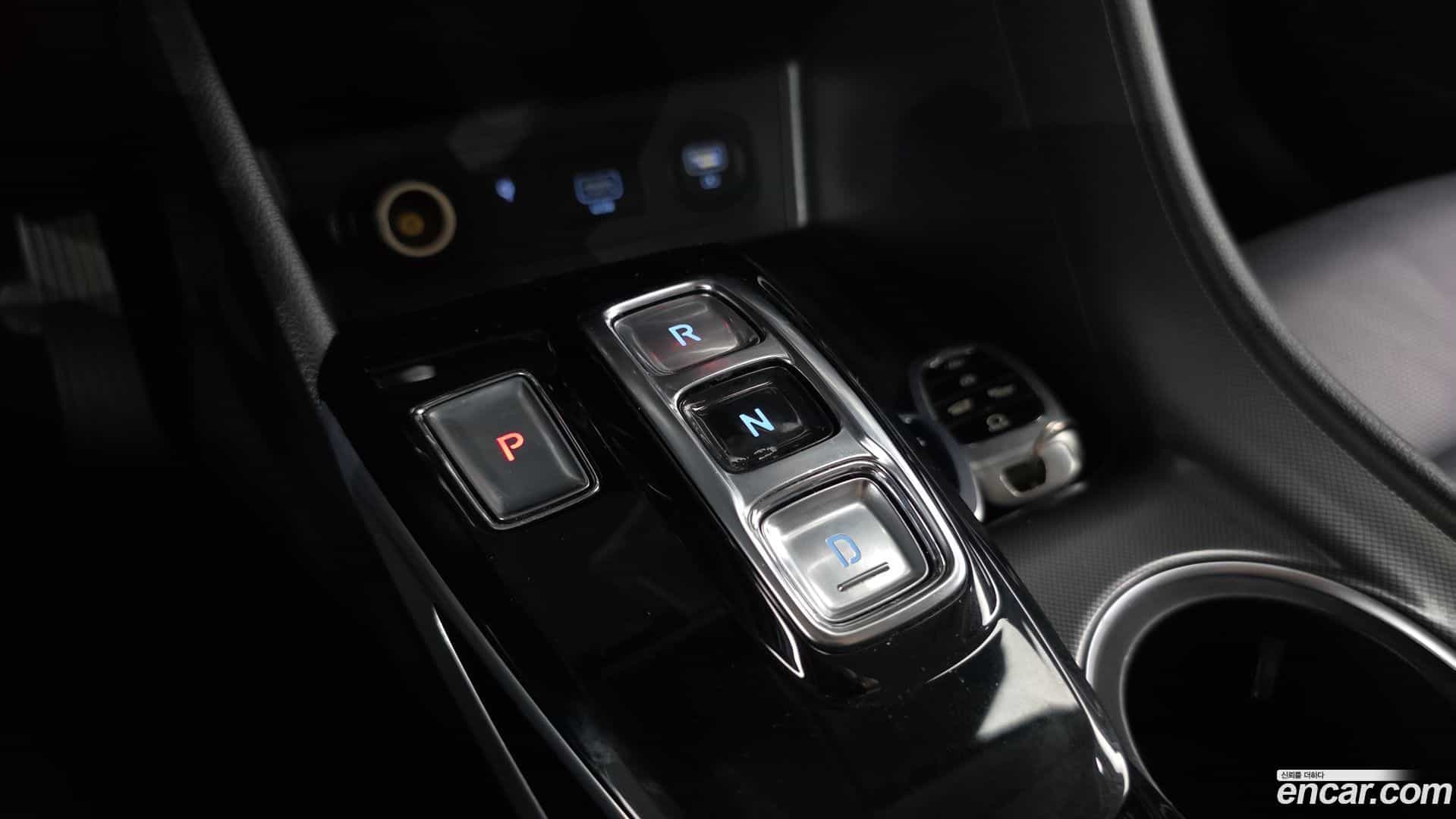 Sonata Hyundai 2019.9-INNER-009