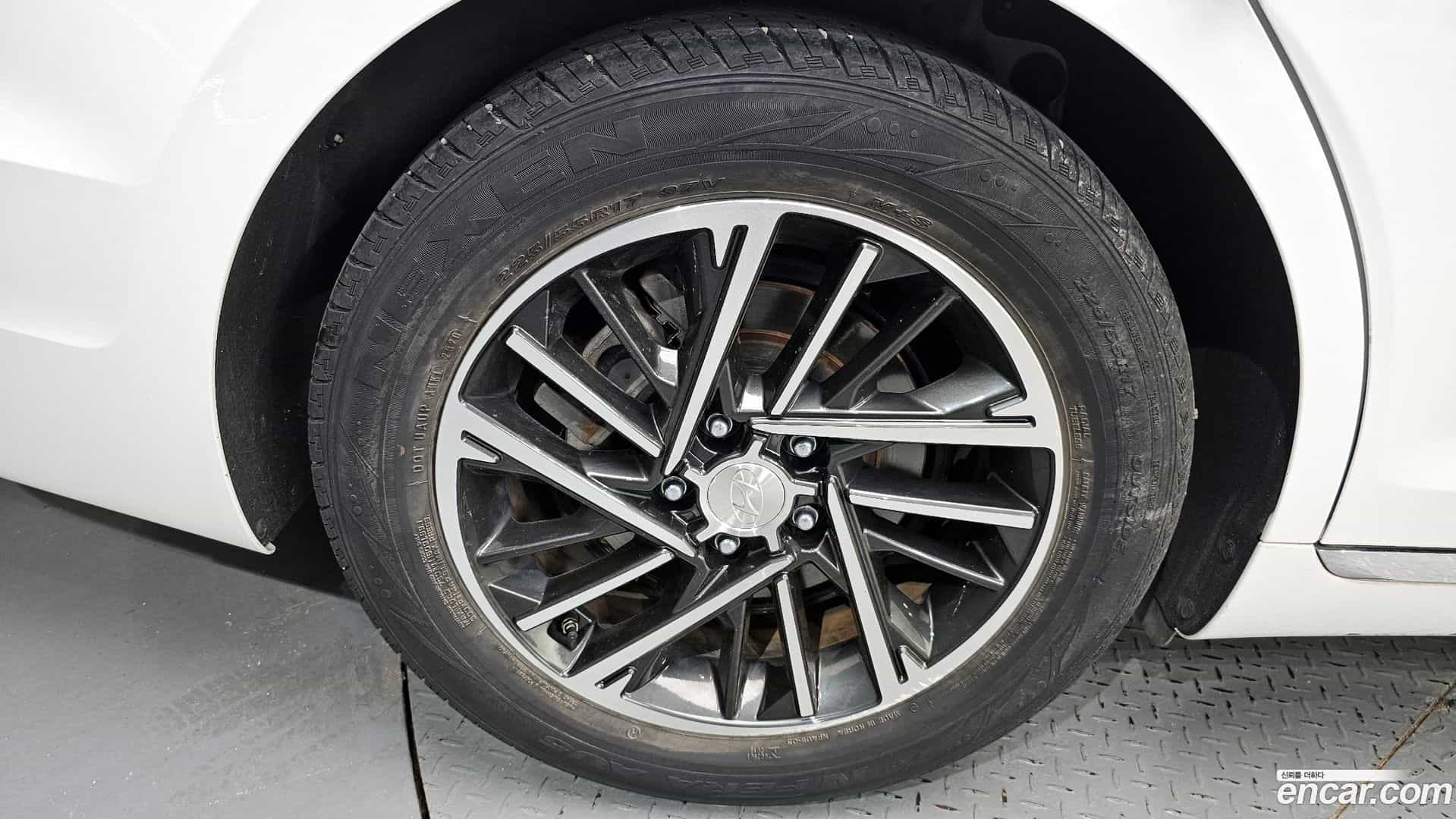 Grandeur Hyundai 2020.6-OUTER-005