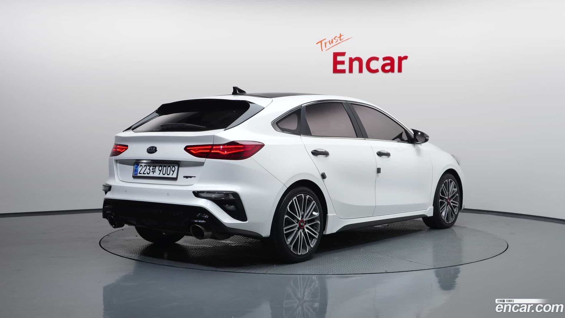 K3 Kia 2018.10-OUTER-002