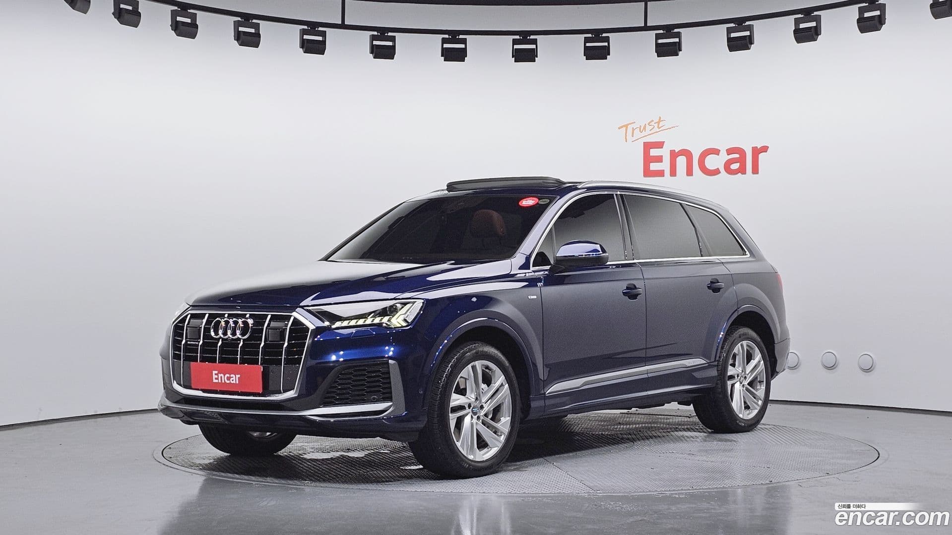 Main__Slider__Photo:Q7 Audi 2021.5-0