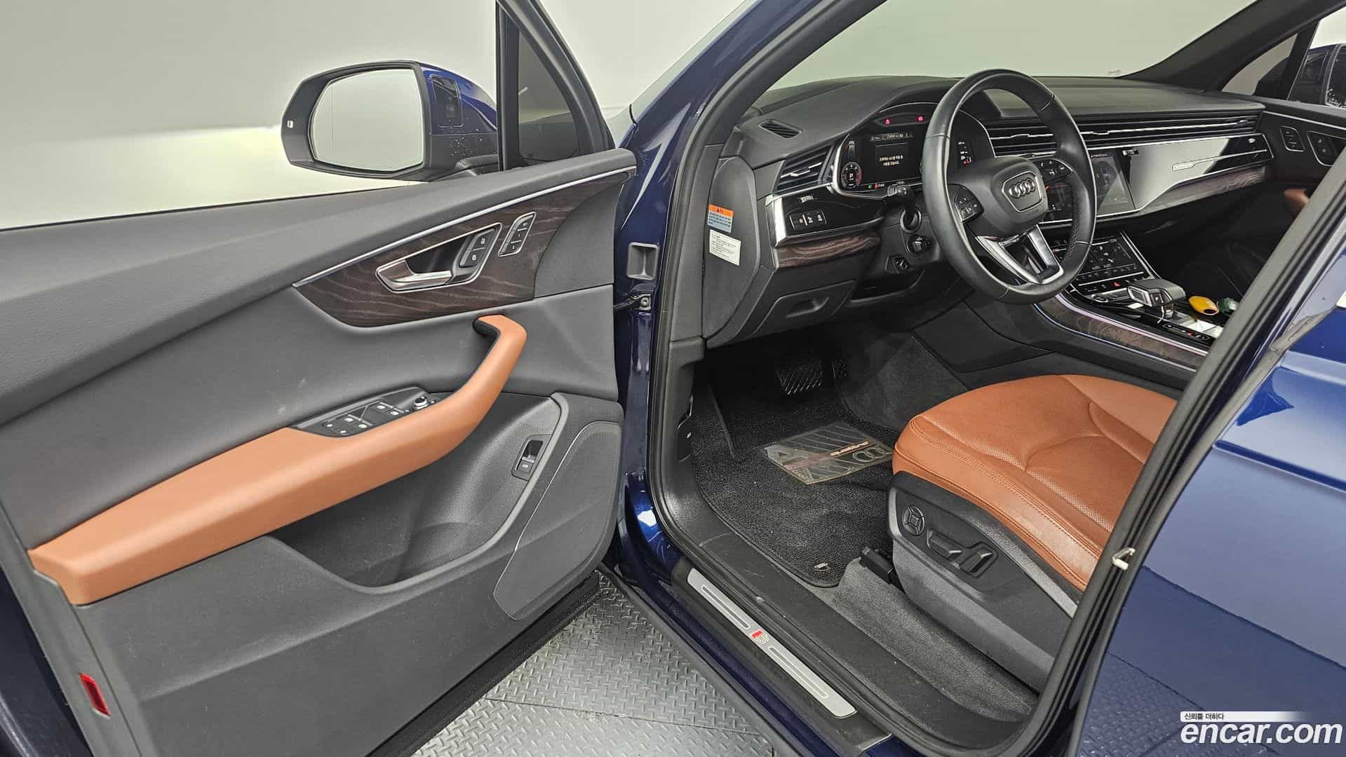 Q7 Audi 2021.5-INNER-010