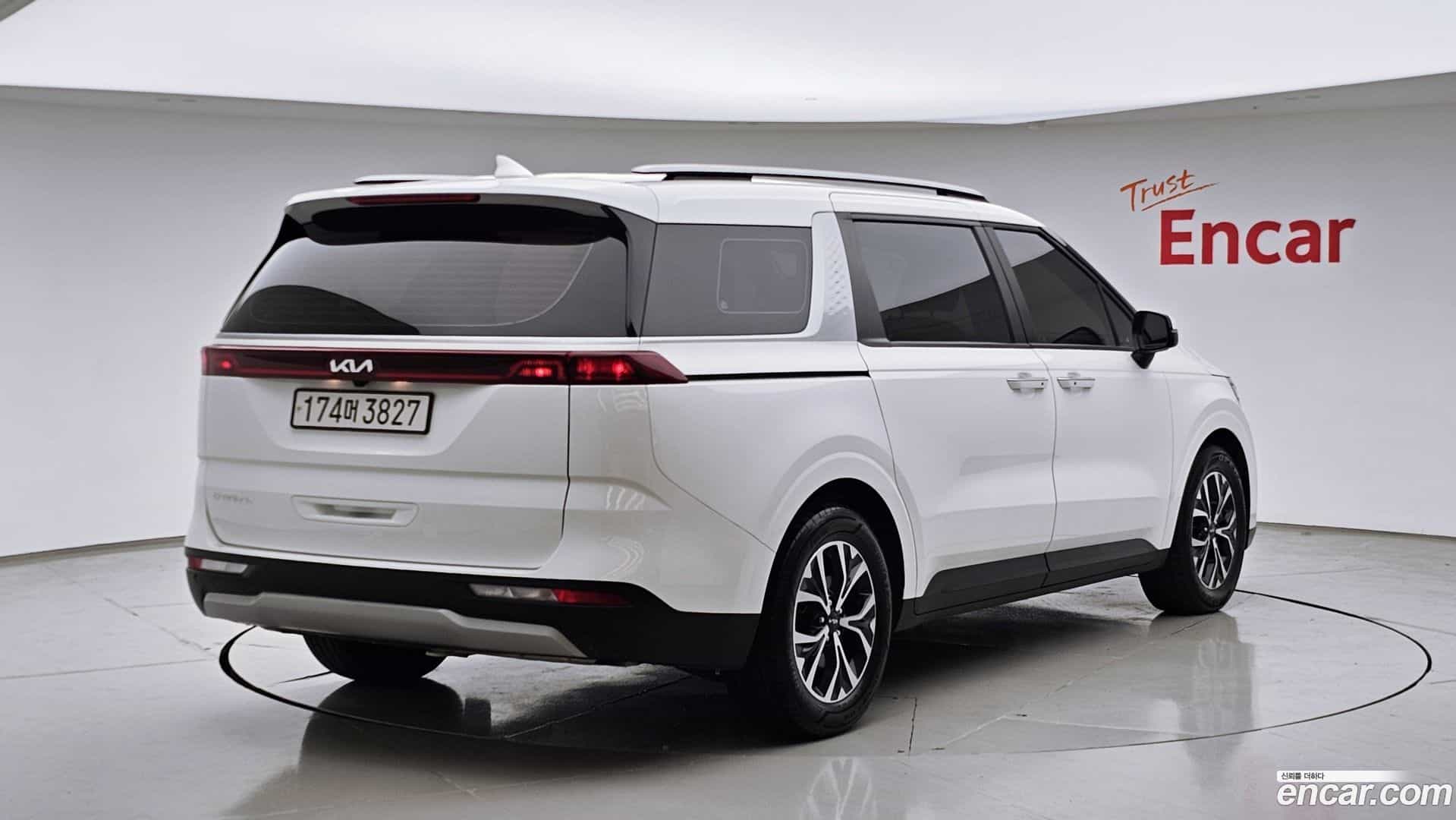 Canival Kia 2022.5-OUTER-002