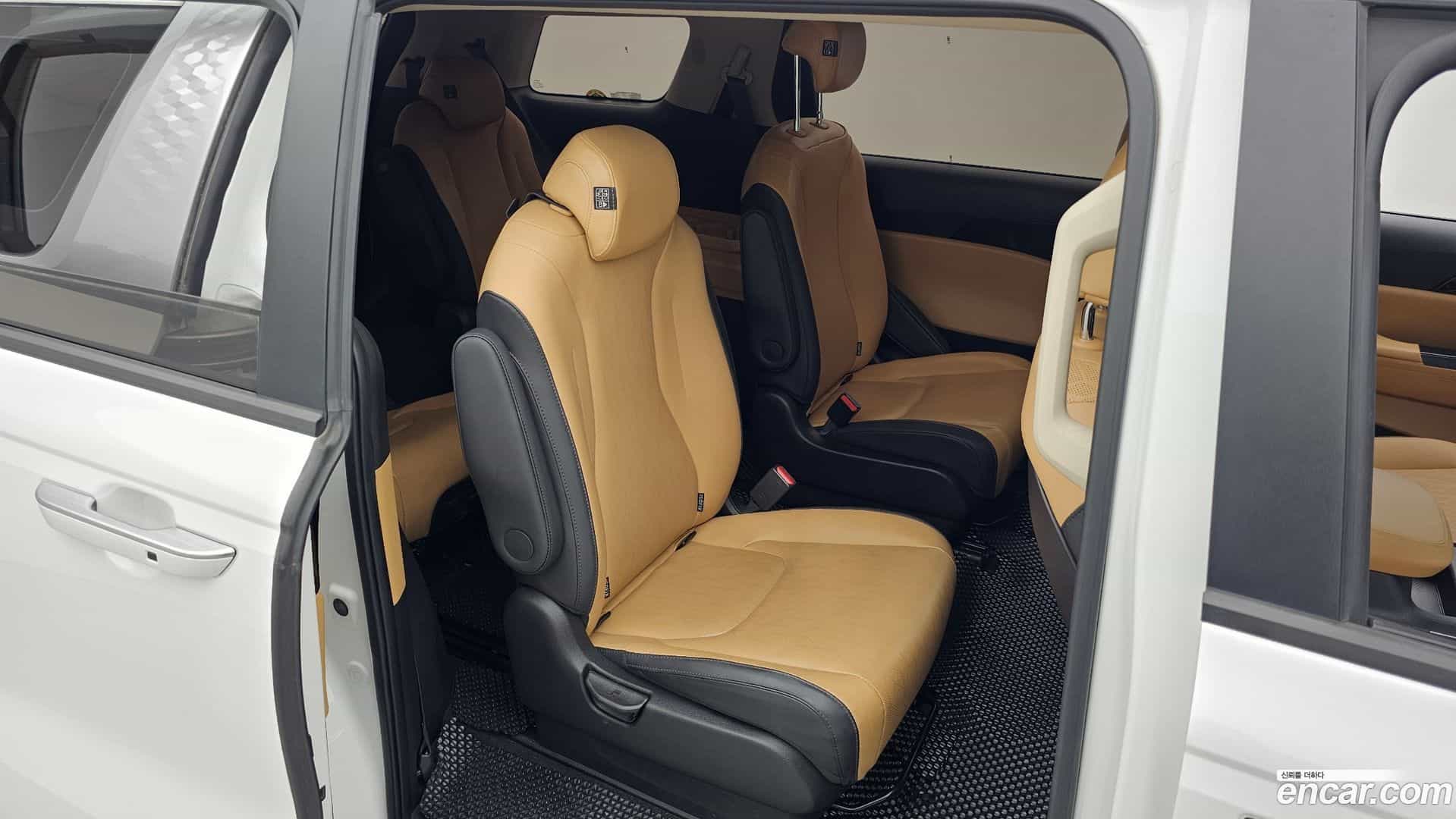 Canival Kia 2022.5-OPTION-016