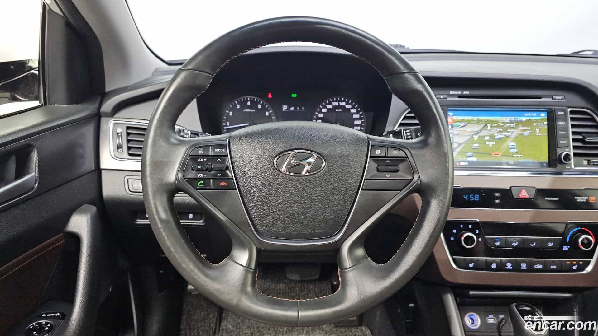 Sonata Hyundai 2016.4-OPTION-019