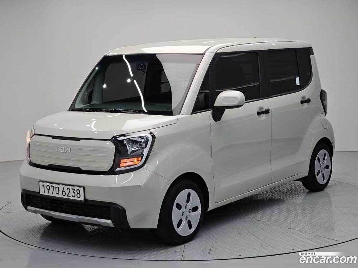 Main__Slider__Photo:RAY Kia 2023.2-0