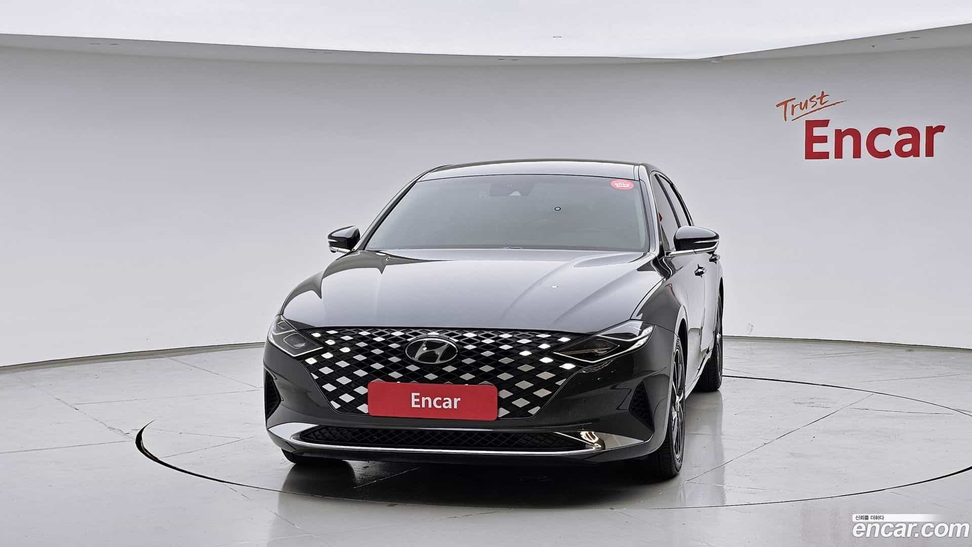 Grandeur Hyundai 2022.3-OUTER-003