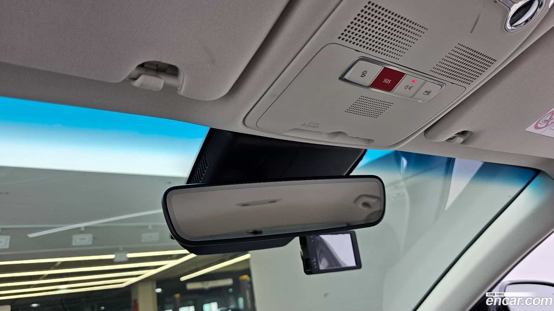 Grandeur Hyundai 2022.3-OPTION-022