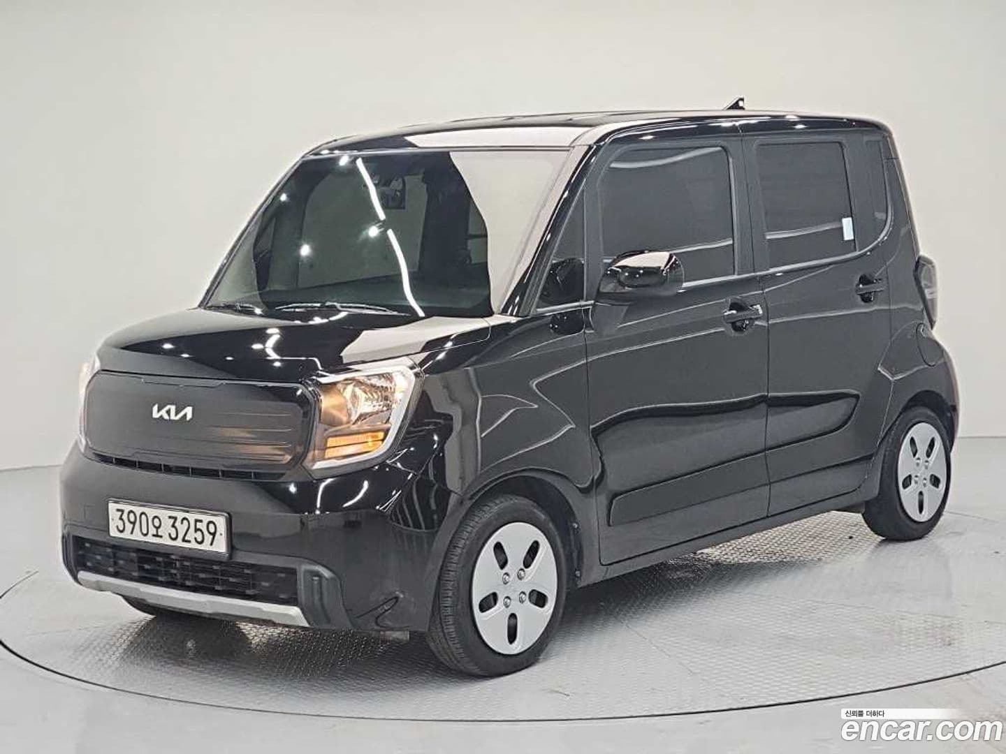 Main__Slider__Photo:RAY Kia 2023.5-0